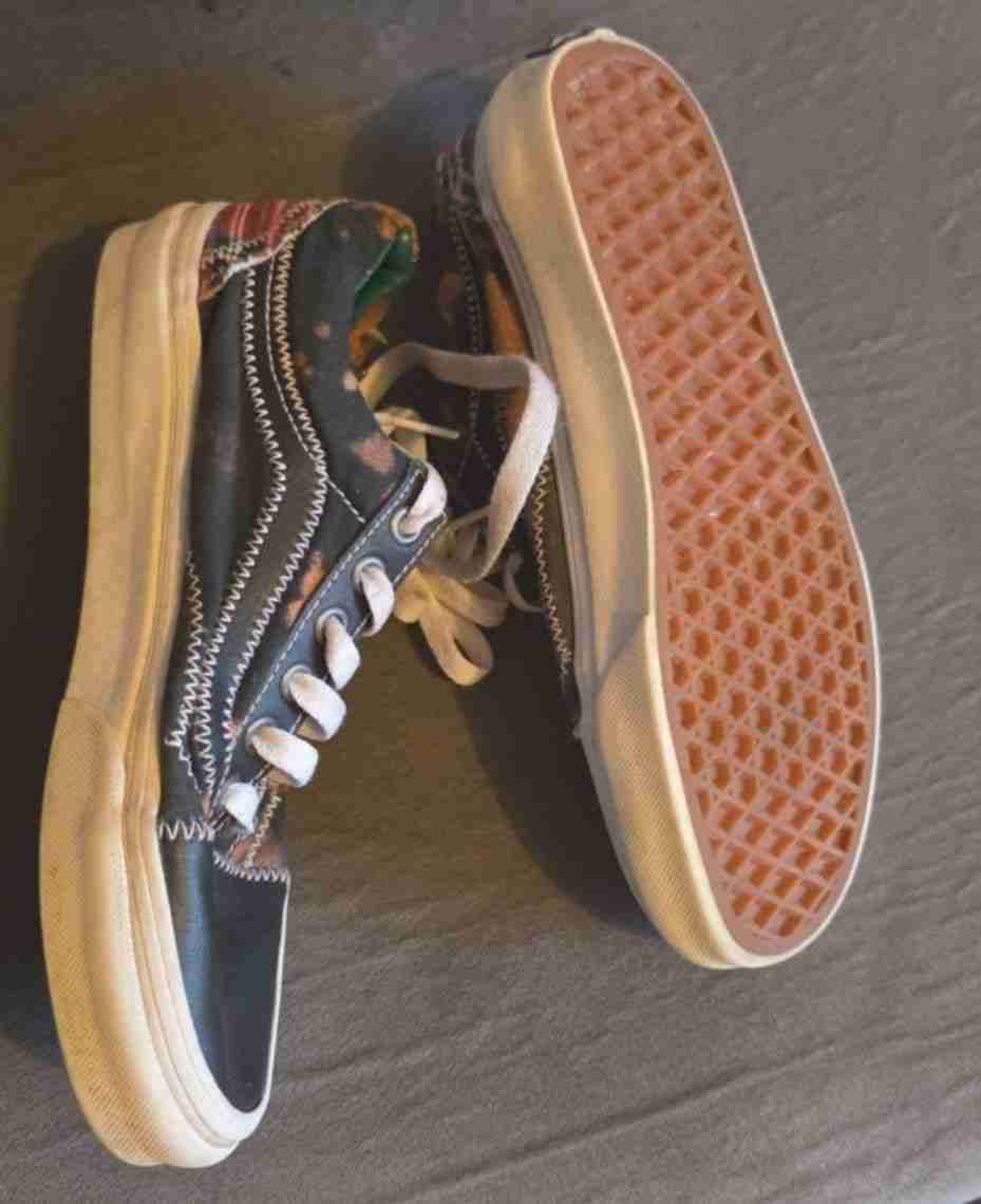 Zapatillas Vans con diseño y tachas - miniatura 3