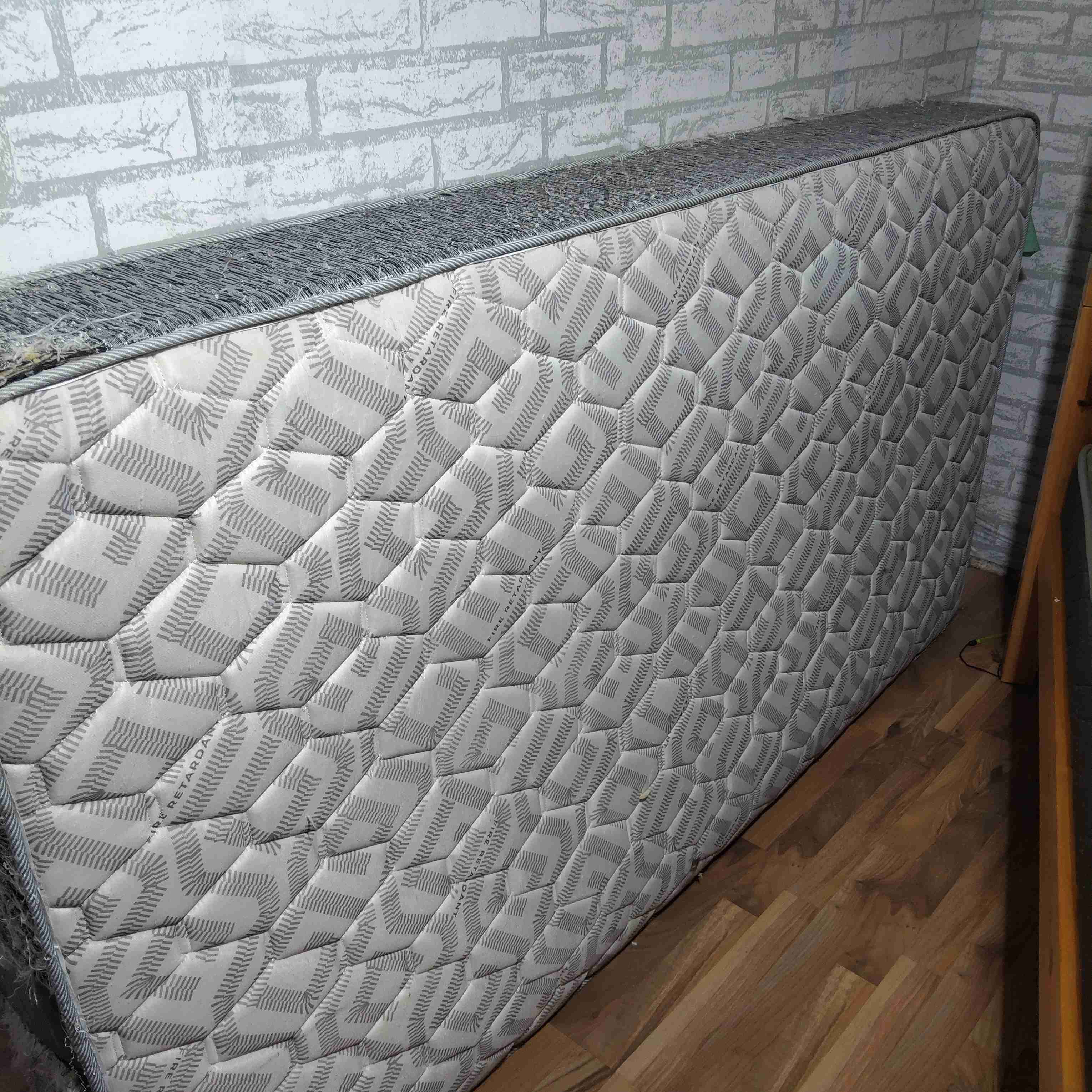 Colchón una plaza y media usado - miniatura 4