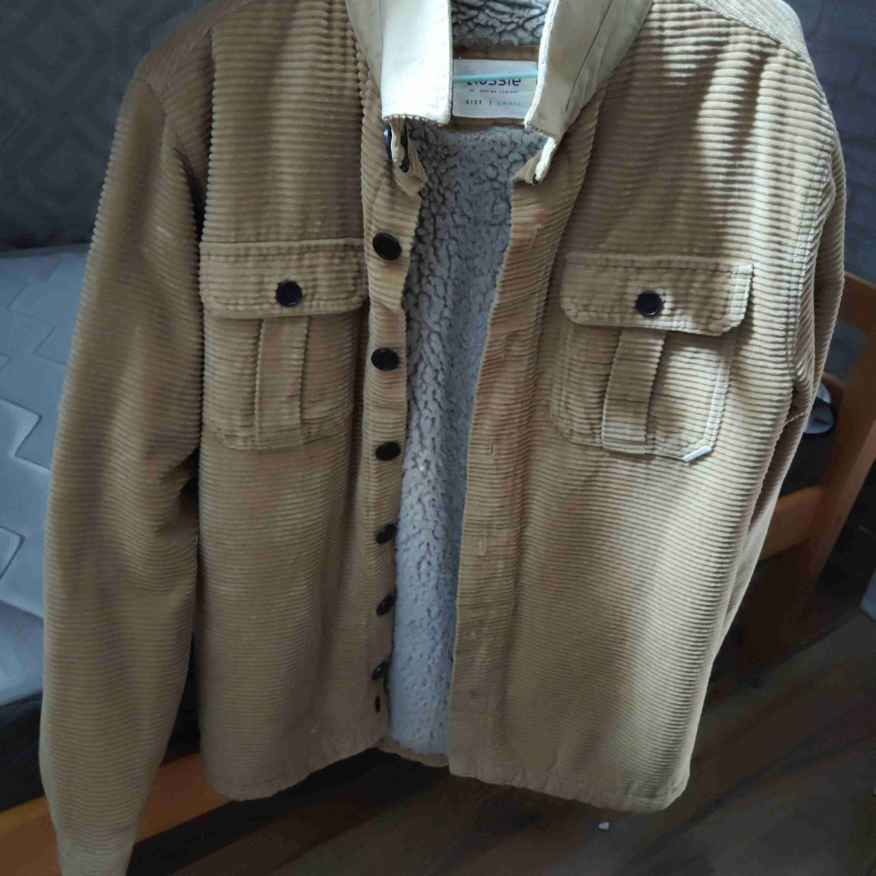 Chaqueta corderoy beige con forro