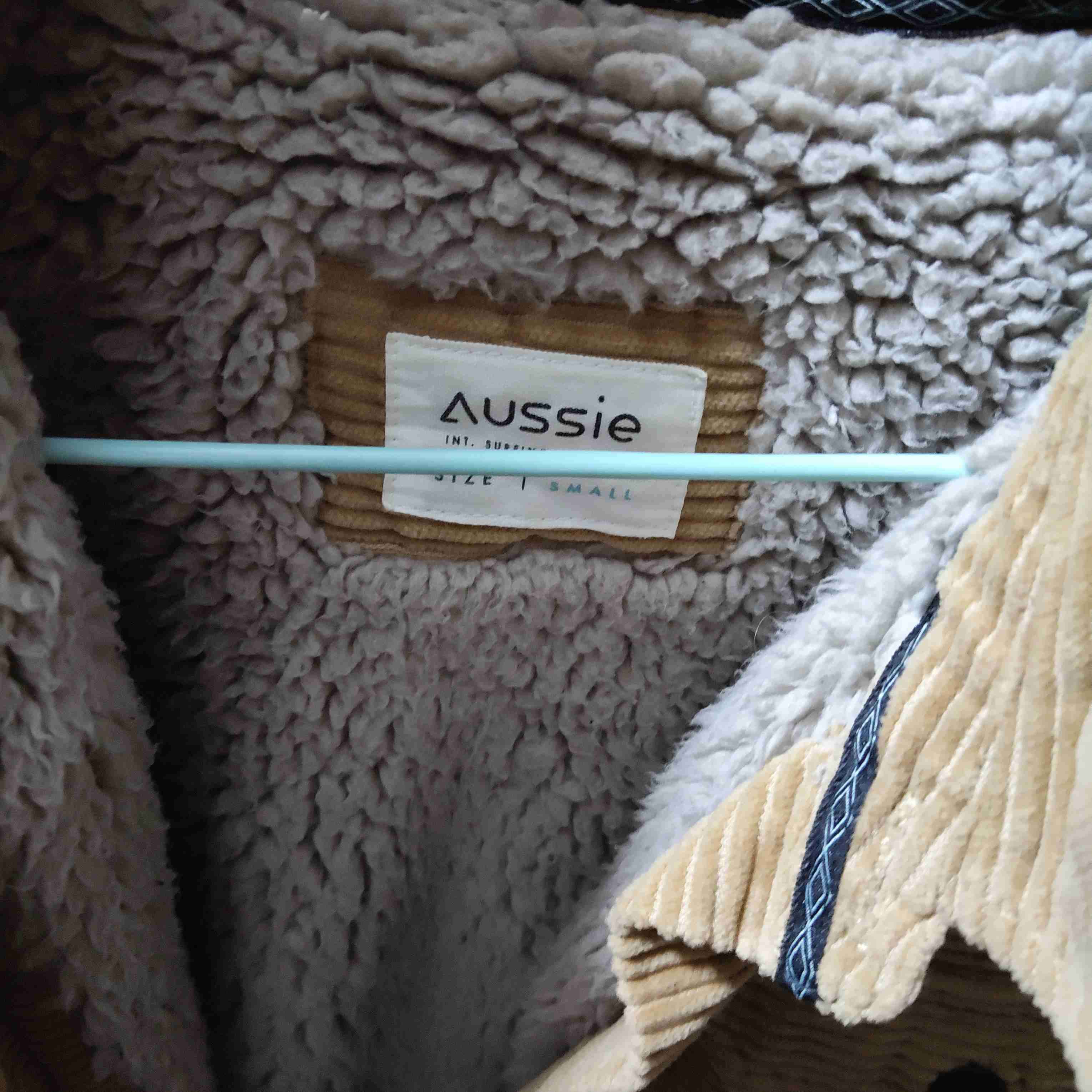 Chaqueta corderoy beige con forro - miniatura 3