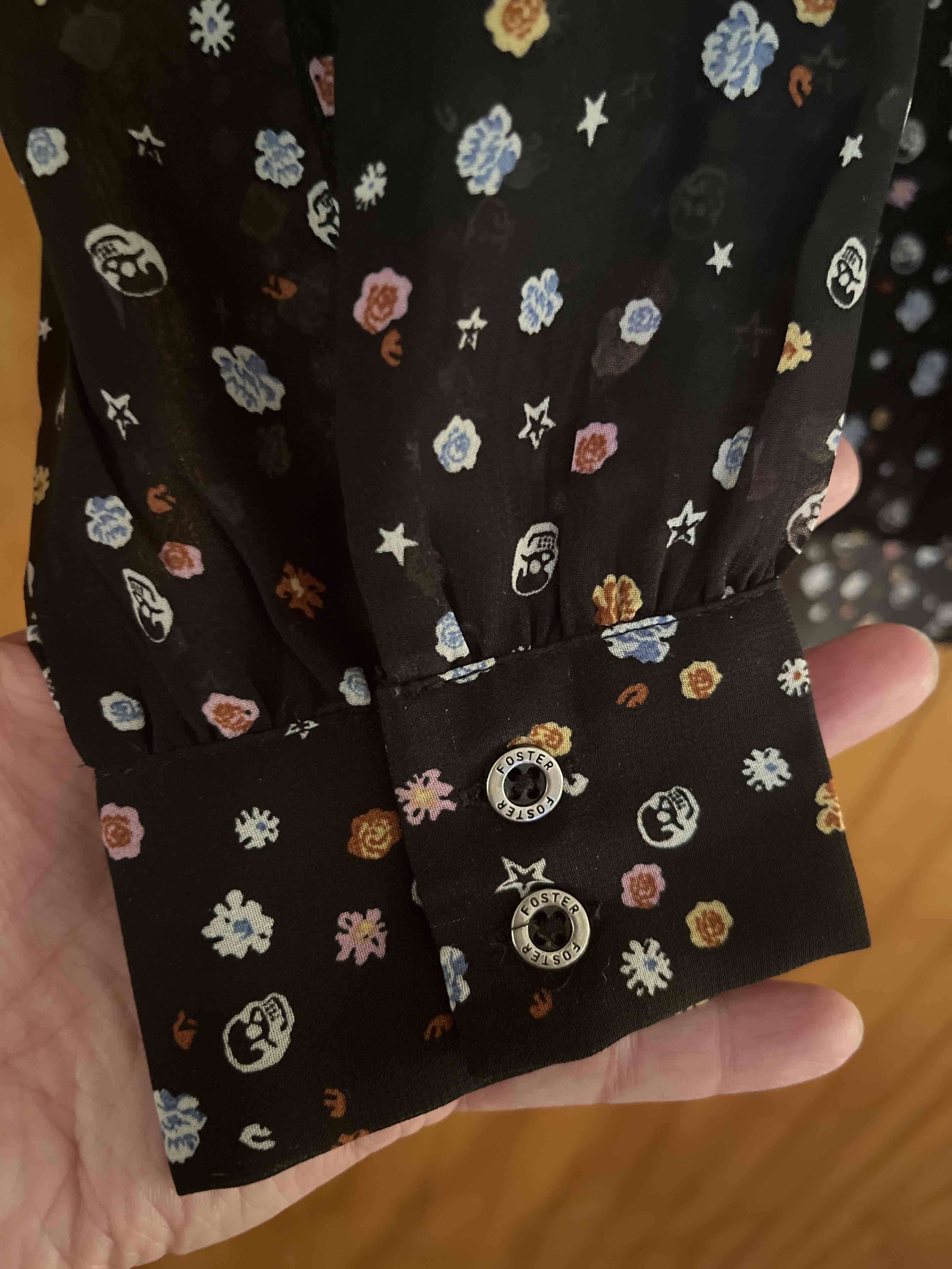 Blusa negra con estampados Foster - miniatura 3