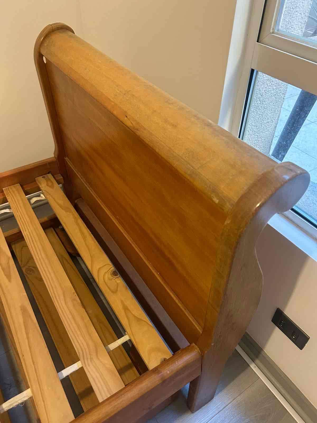 Cama cuja nido de madera - miniatura 2