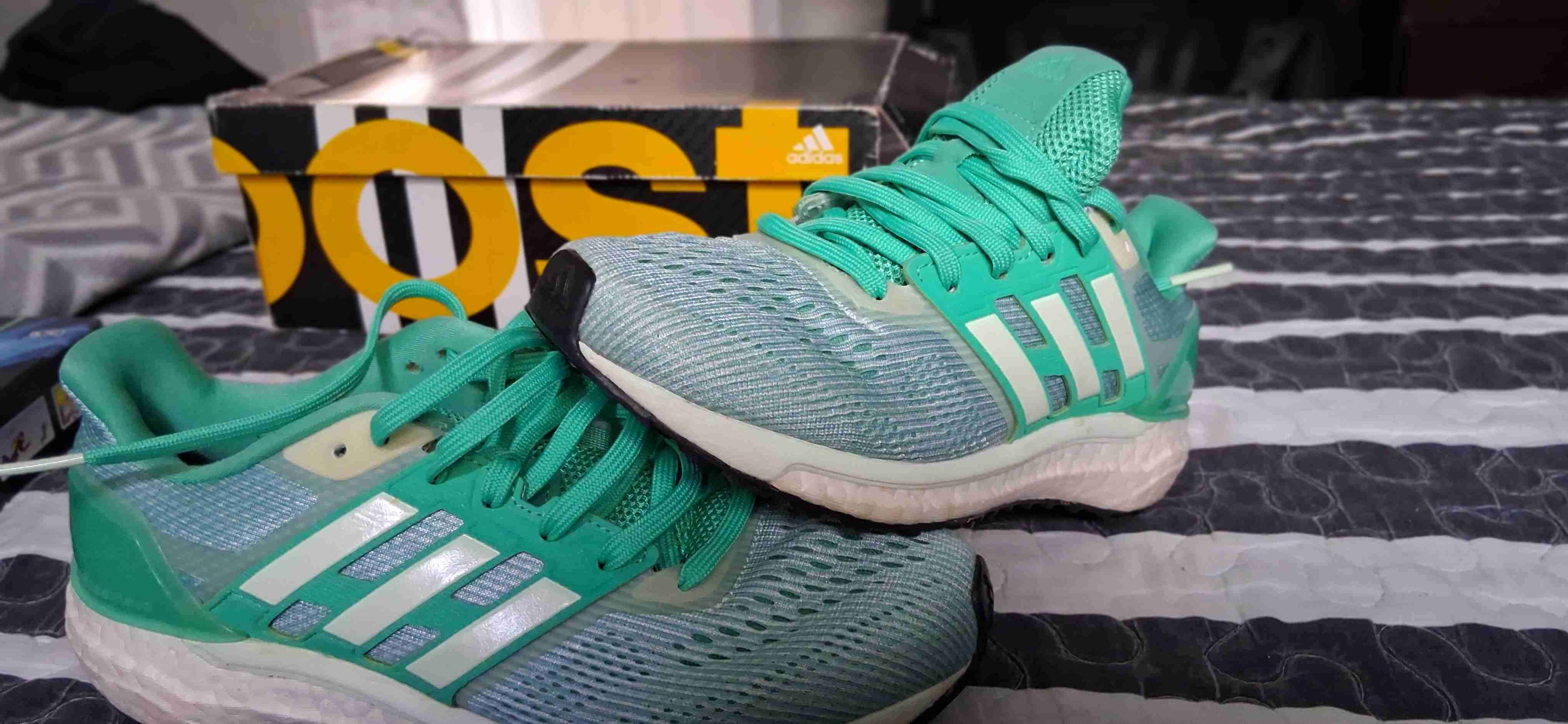 Zapatillas deportivas verdes