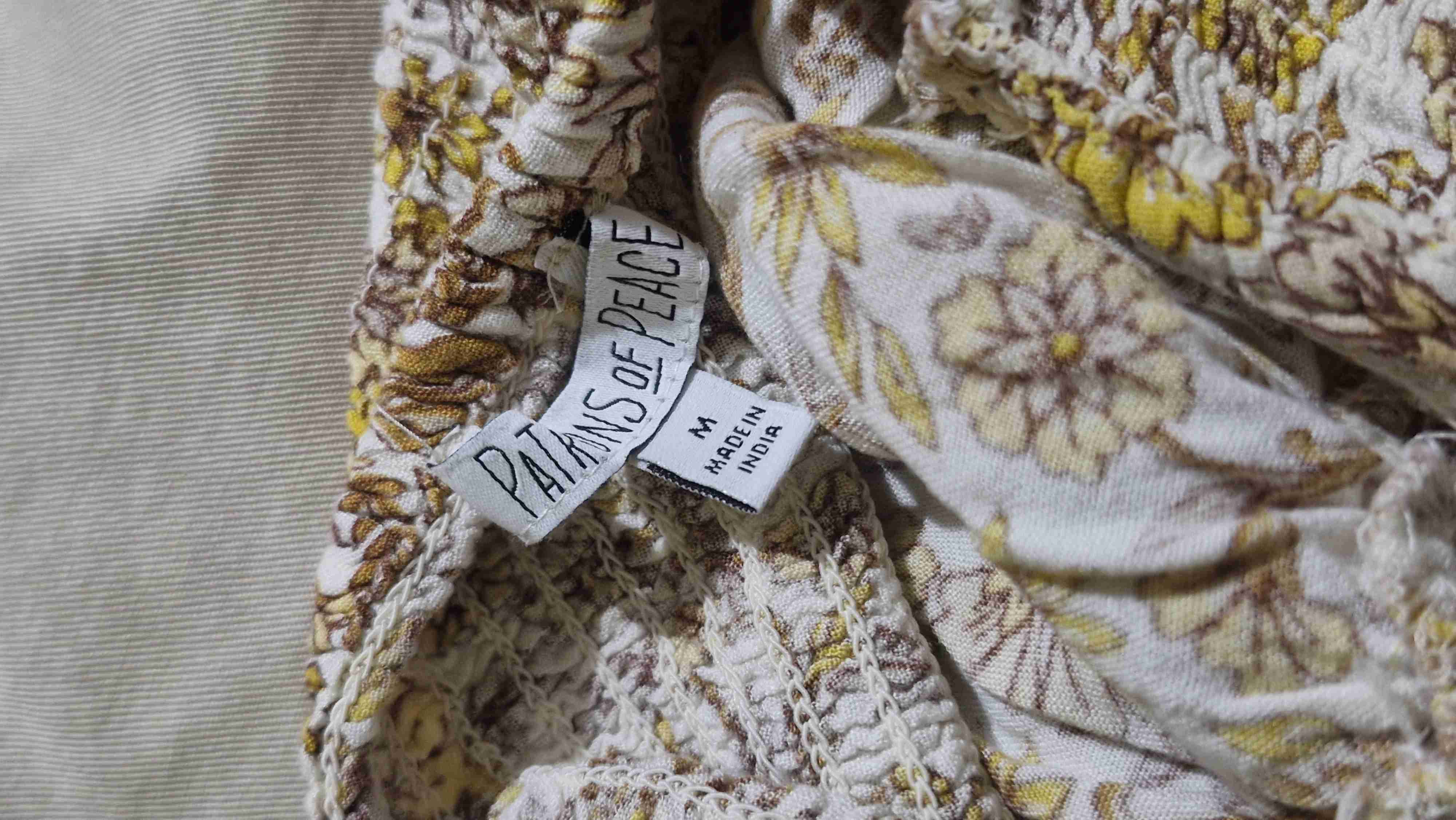 Crop top sin espalda - miniatura 3