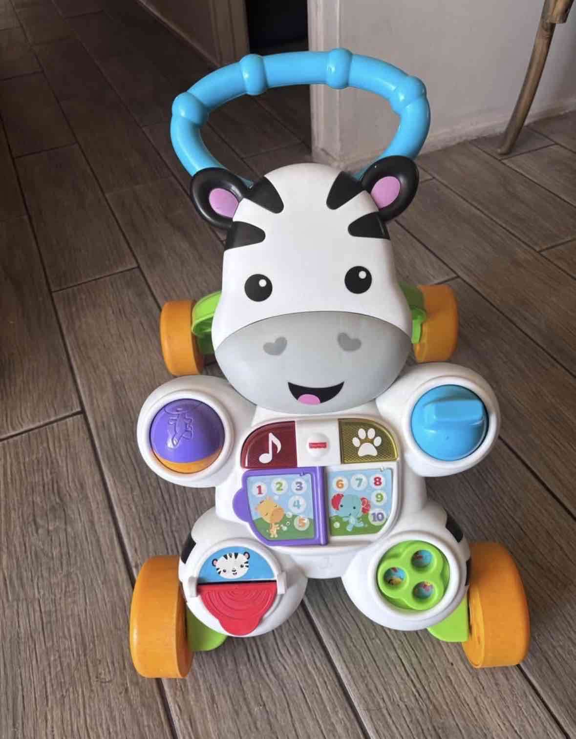 Andador interactivo para bebés