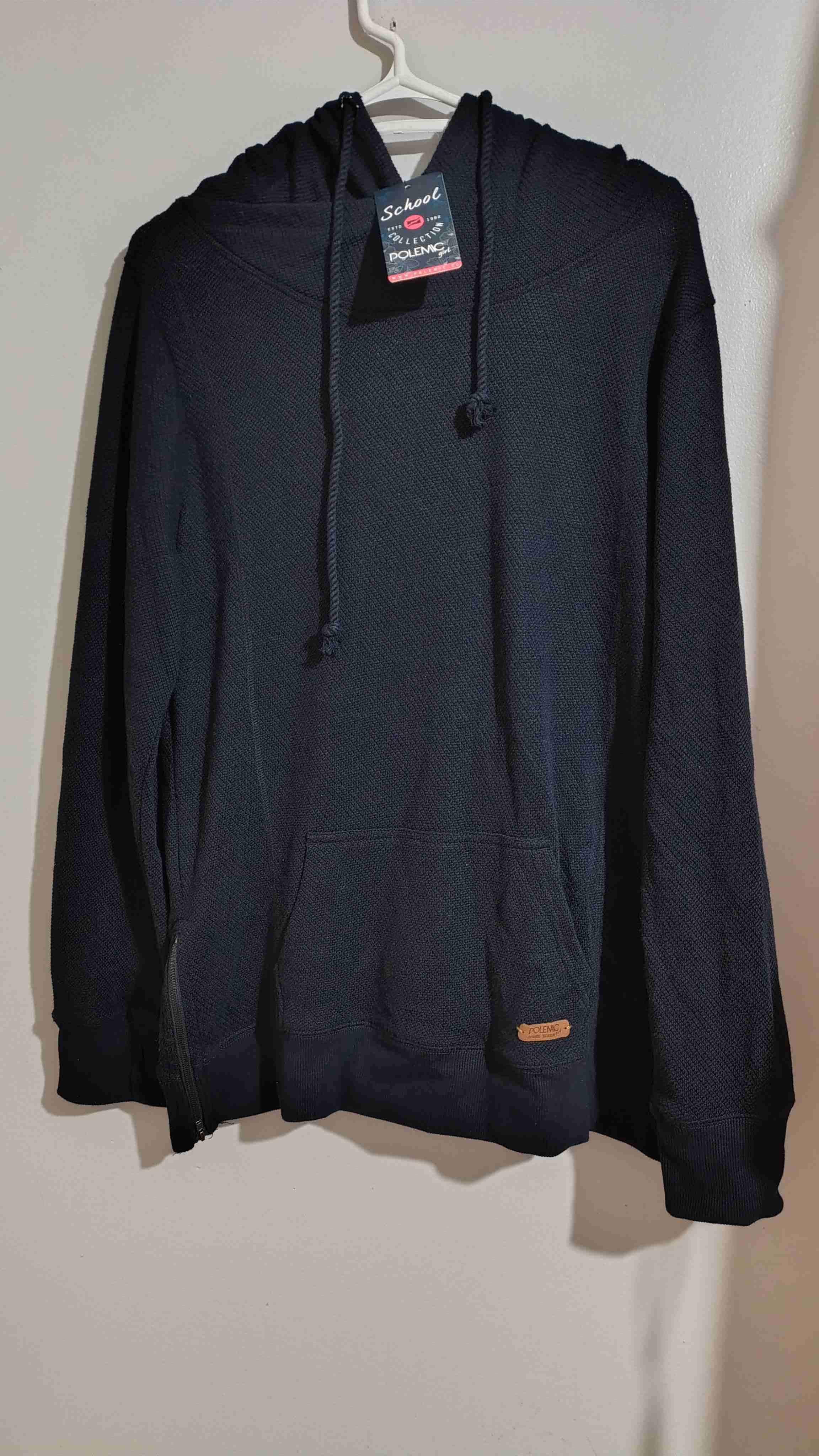 Polerón negro con capucha talla L polemic - miniatura 2