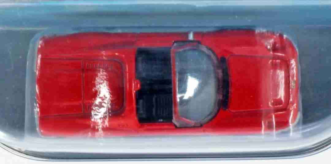 Autito Vintage Ferrari Dino 246 GTS Hot Wheels - miniatura 4