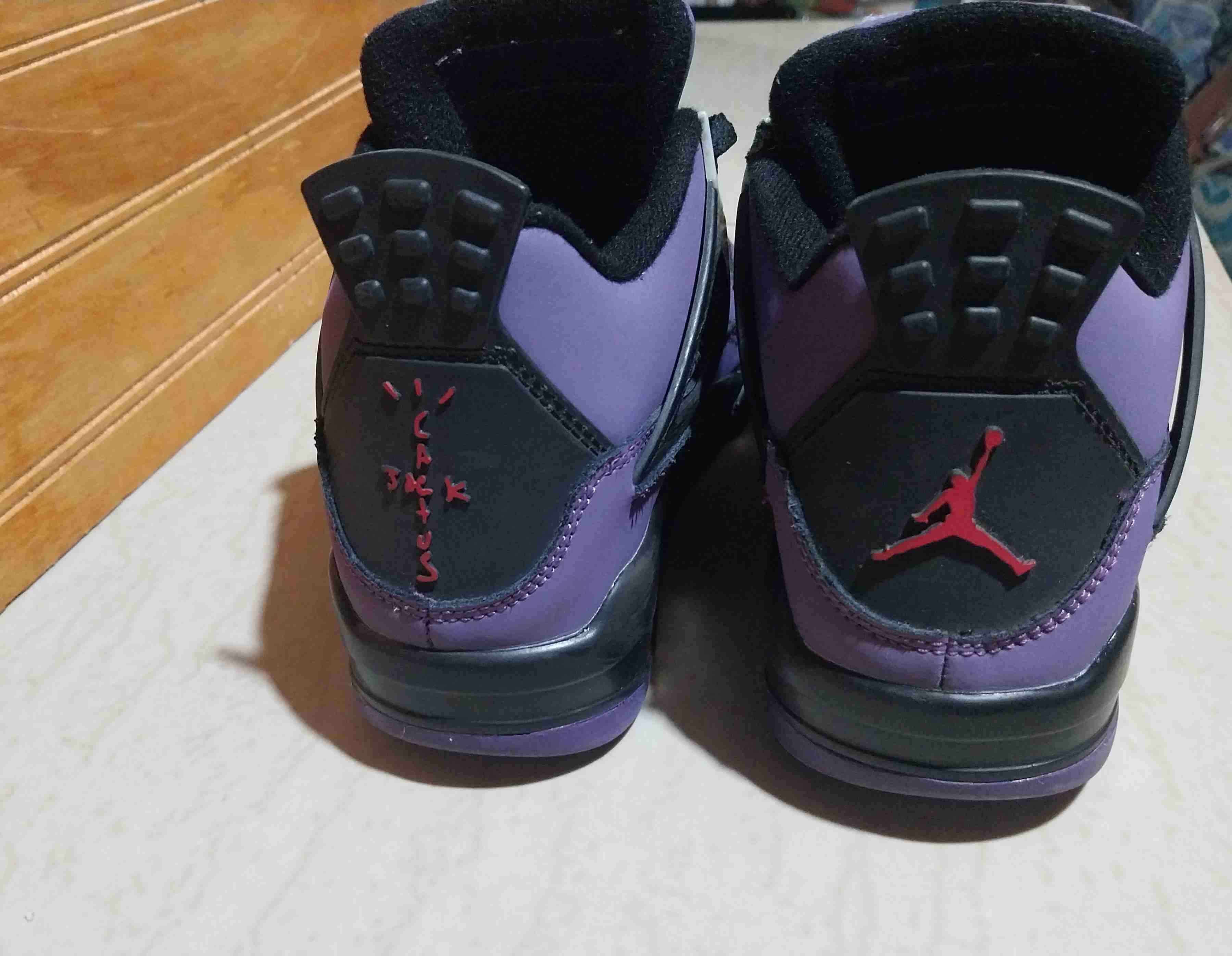 Nike Air Jordan Retro 4 Travis Scott - miniatura 5