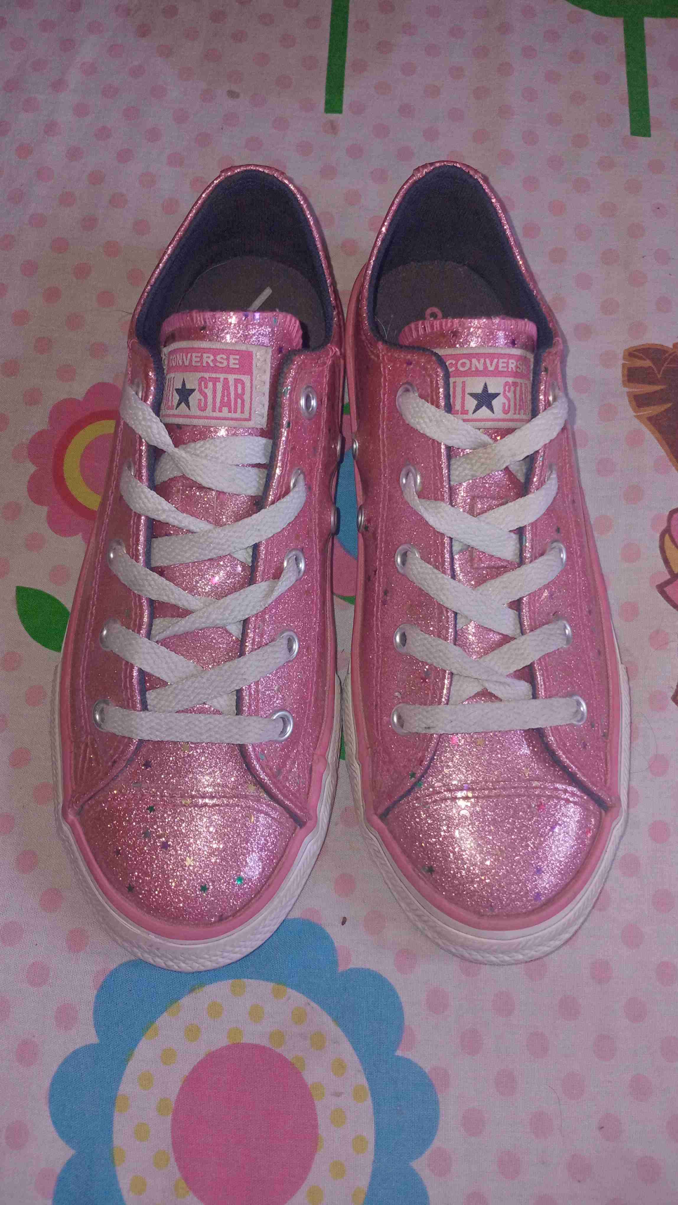 Zapatillas rosadas con brillo - miniatura 2