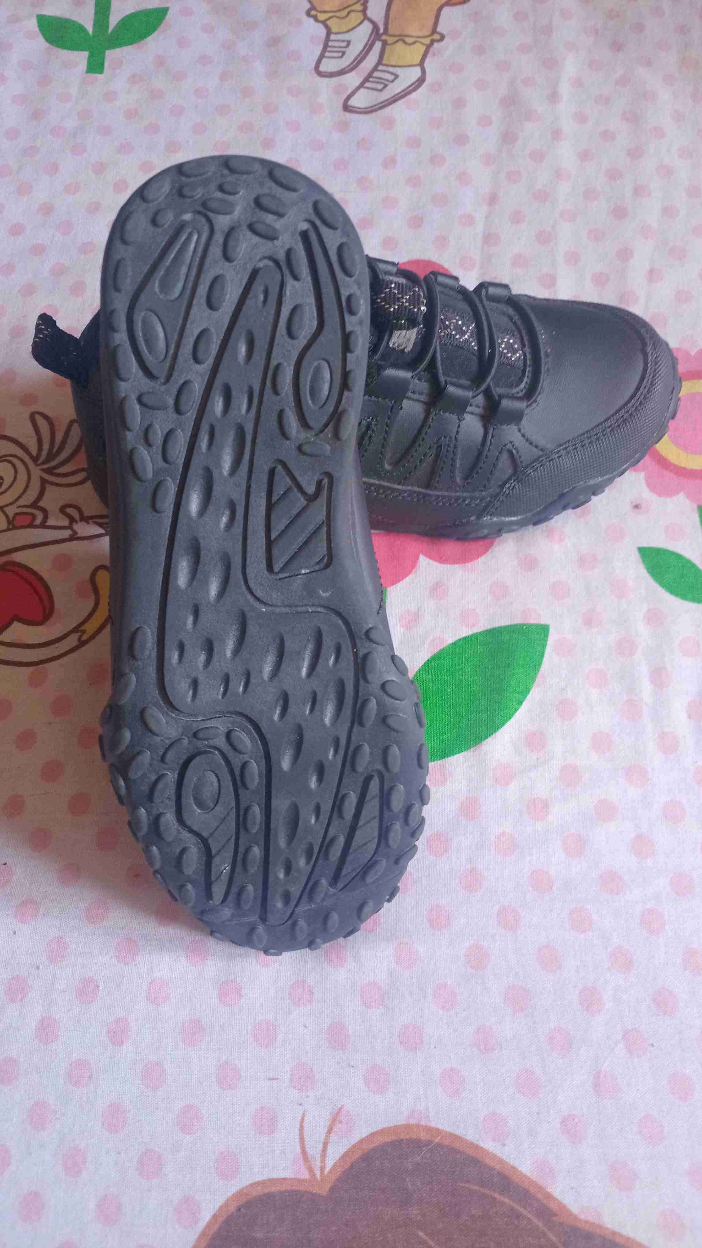 Zapatillas rosadas con brillo - miniatura 3