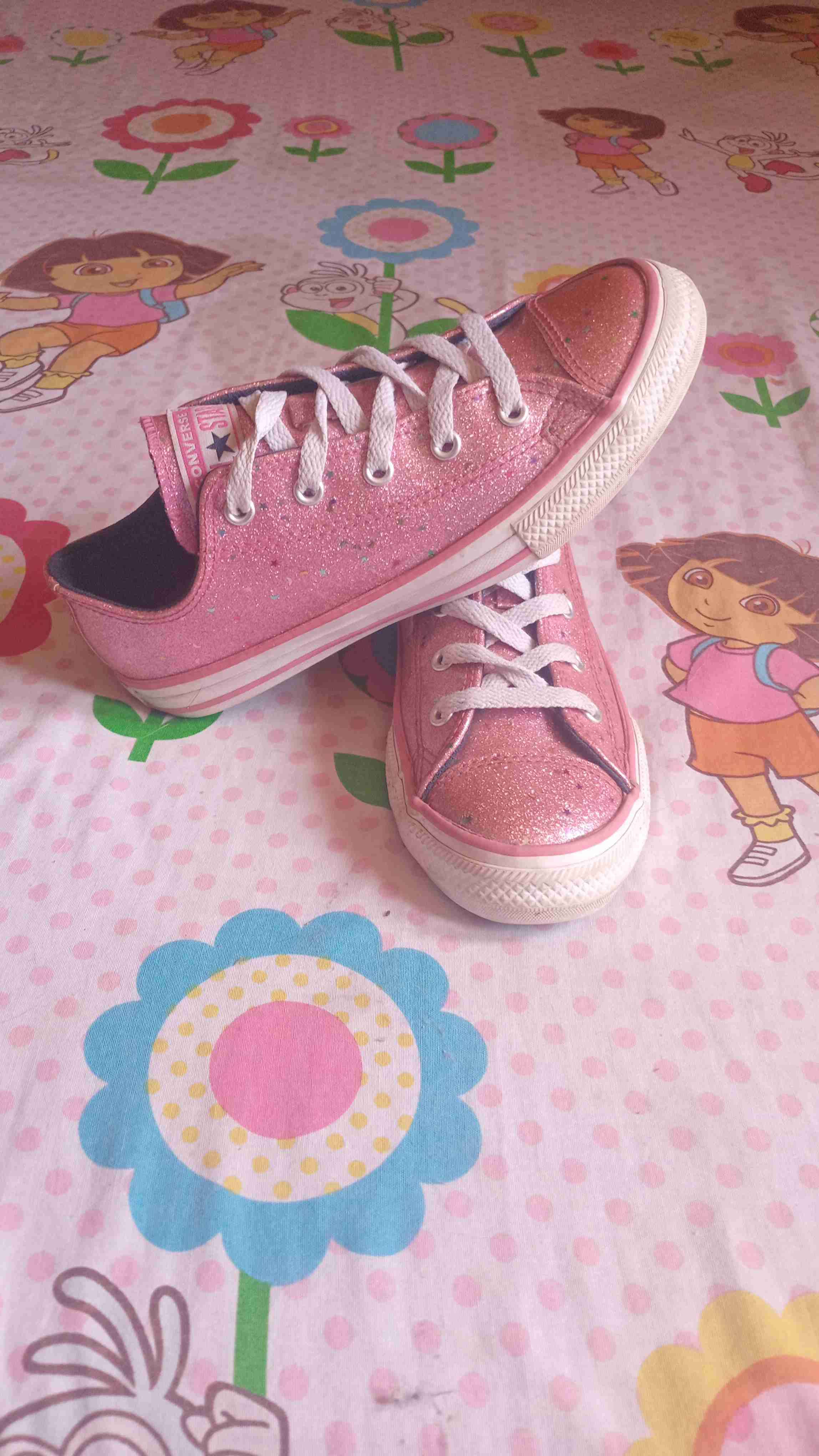 Zapatillas rosadas con brillo - miniatura 5