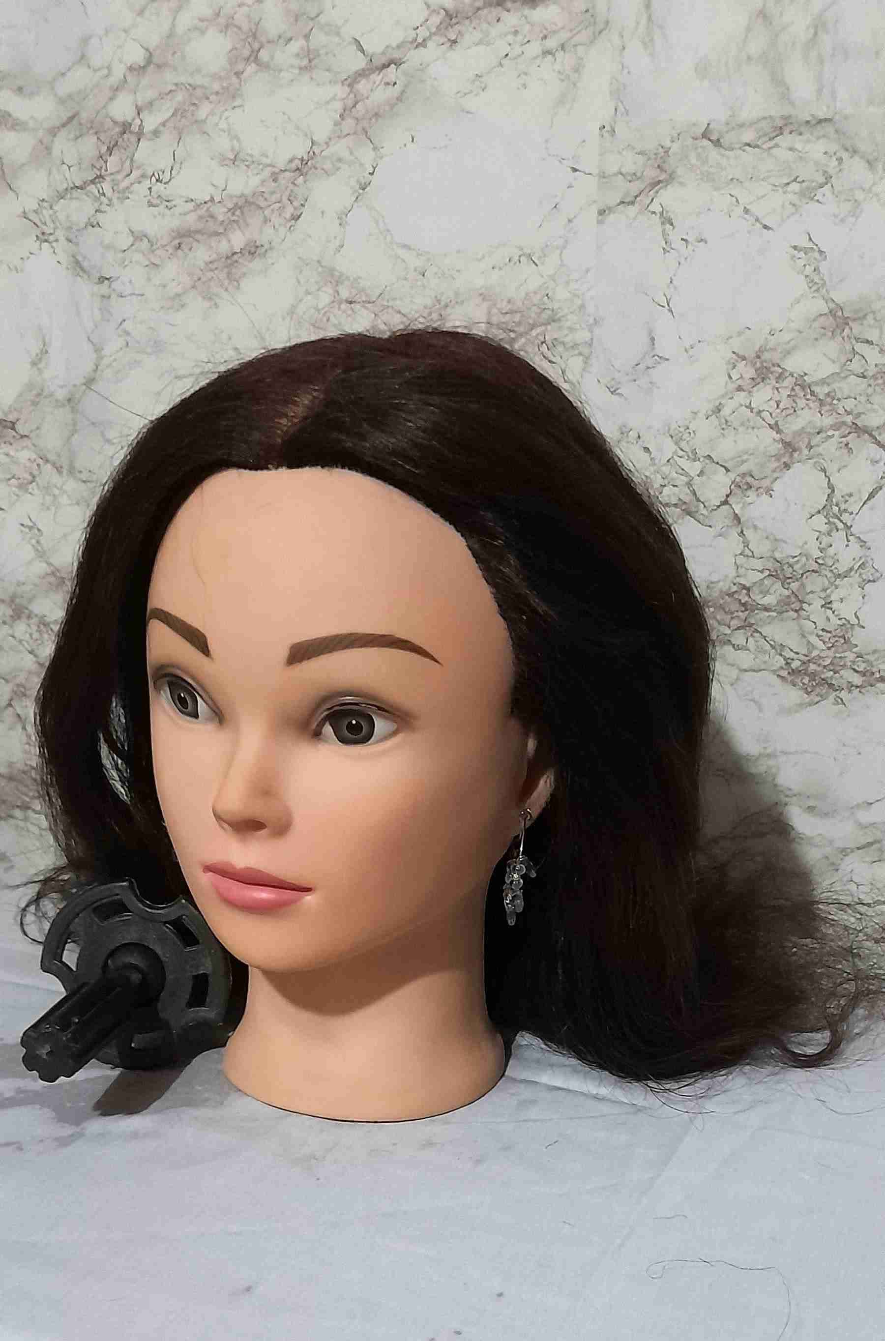 Cabeza de maniquí con cabello - miniatura 4