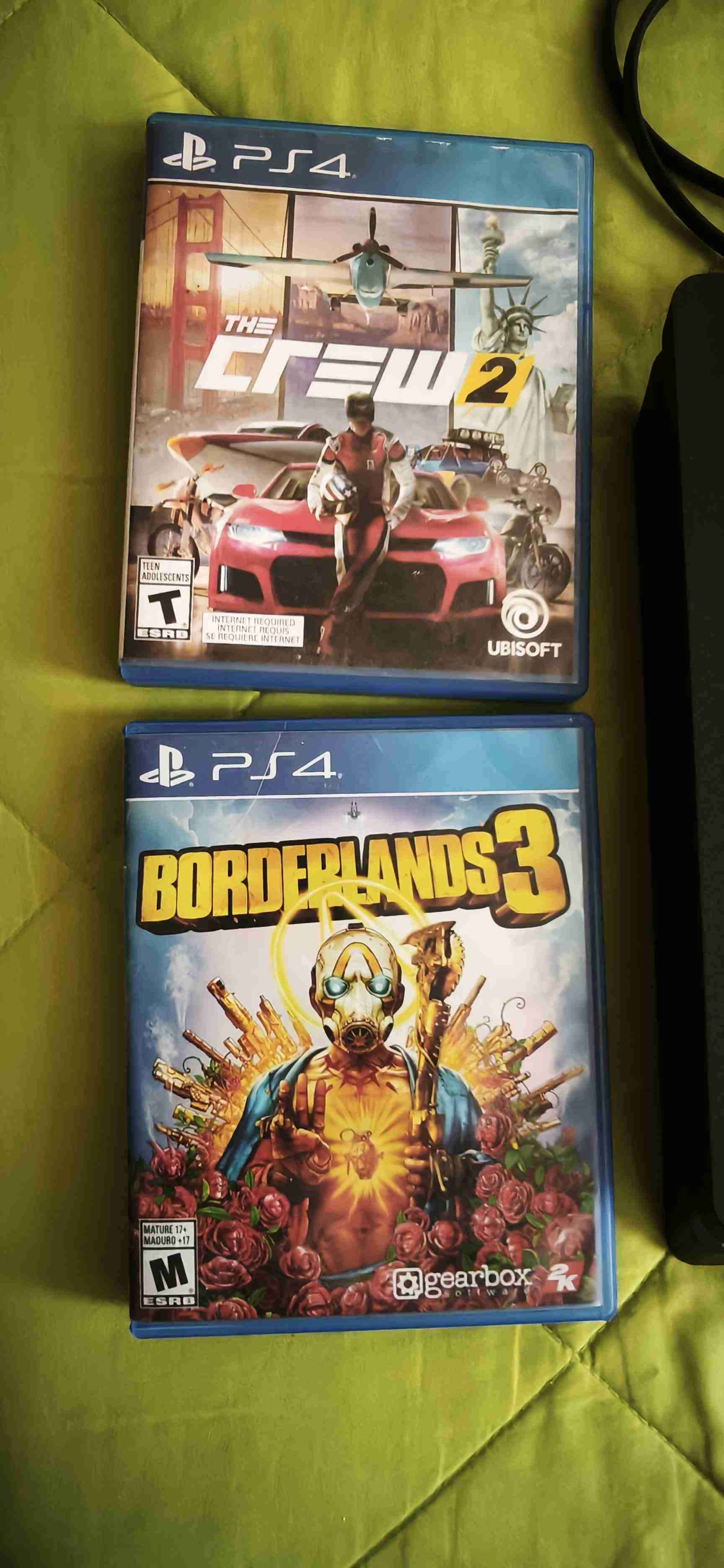 Consola PS4 con juegos y control - miniatura 3