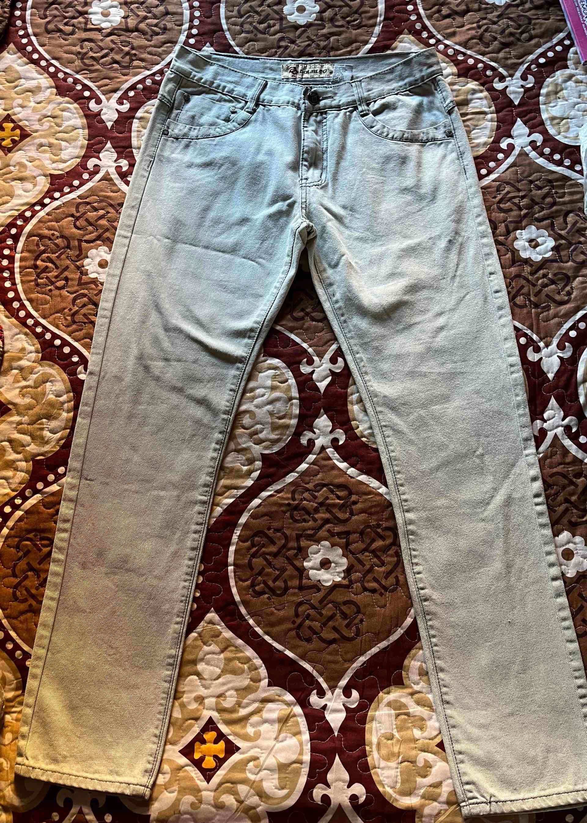 Jeans rasgados tiro alto - miniatura 2