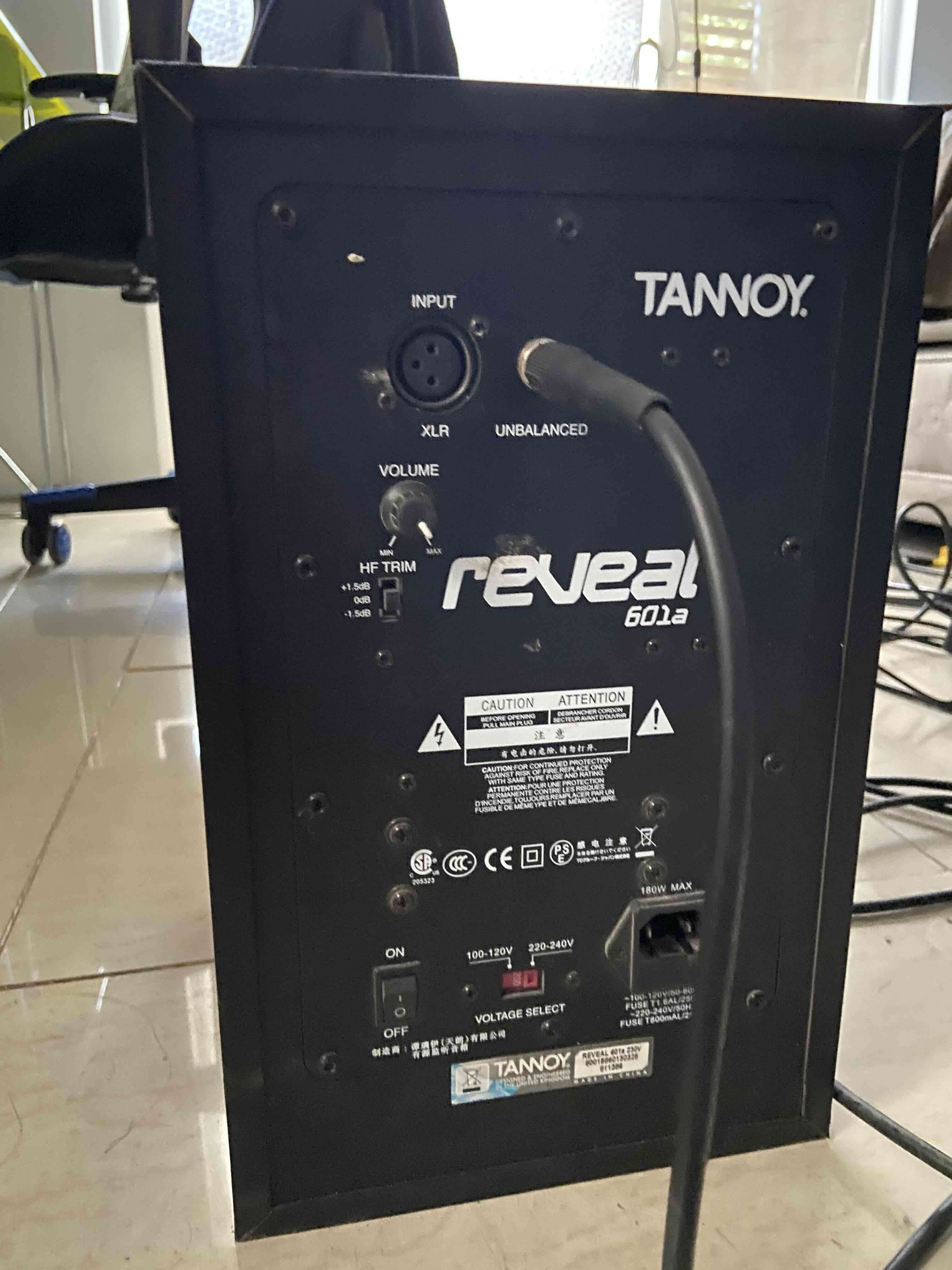 Parlante Tannoy negro - miniatura 2