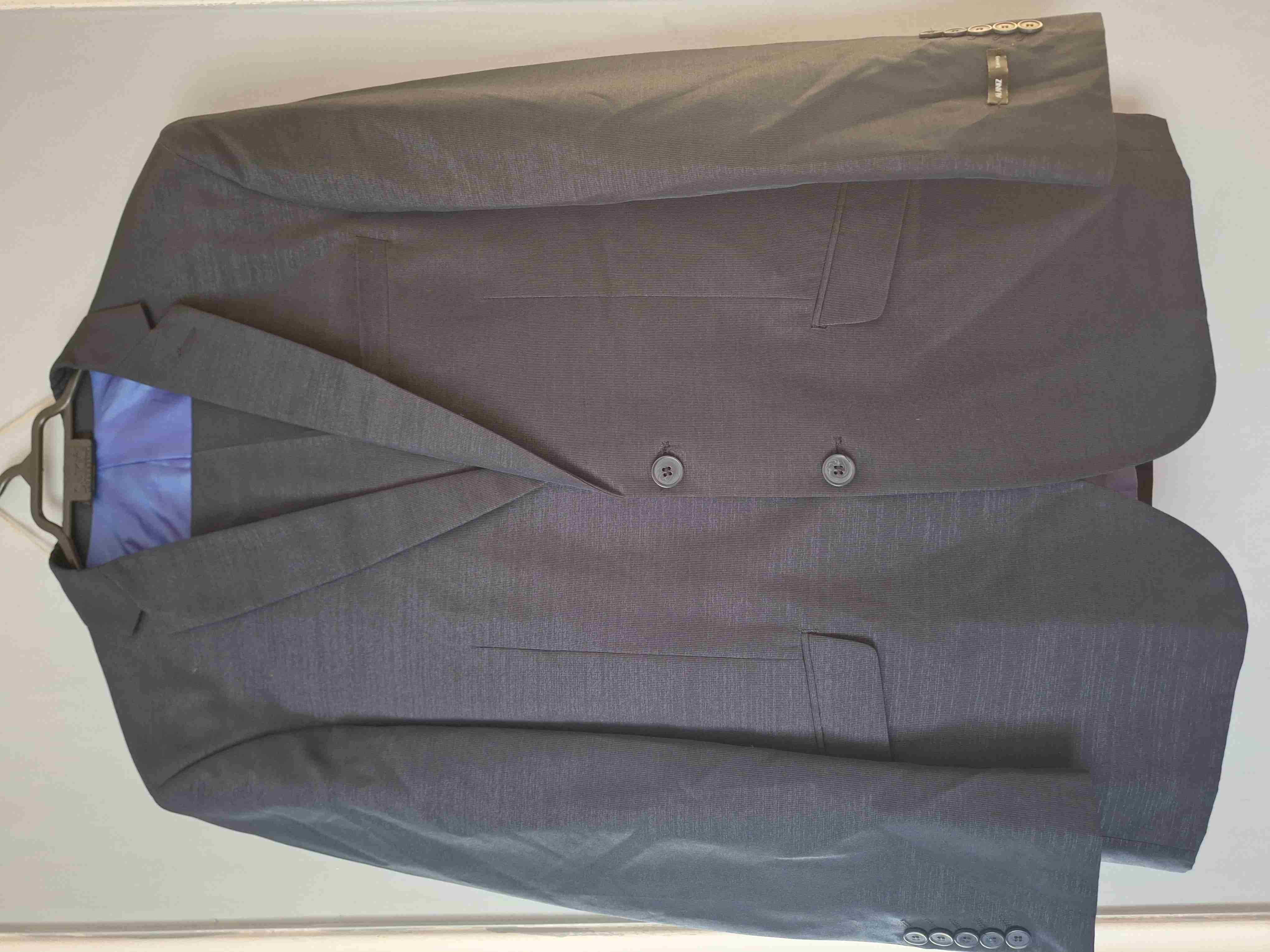 Terno con forro azul - miniatura 4