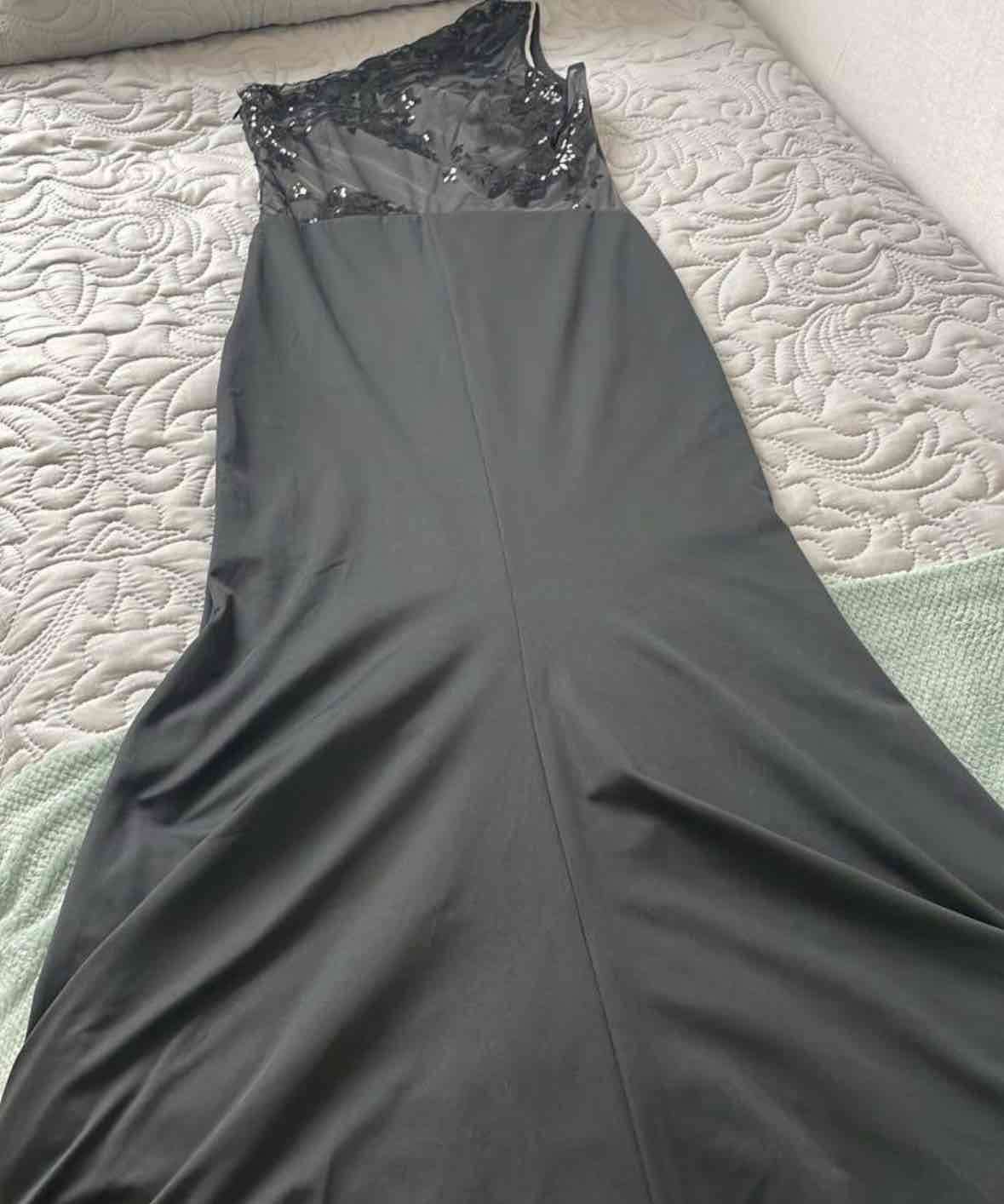 Vestido gris con lentejuelas - miniatura 2