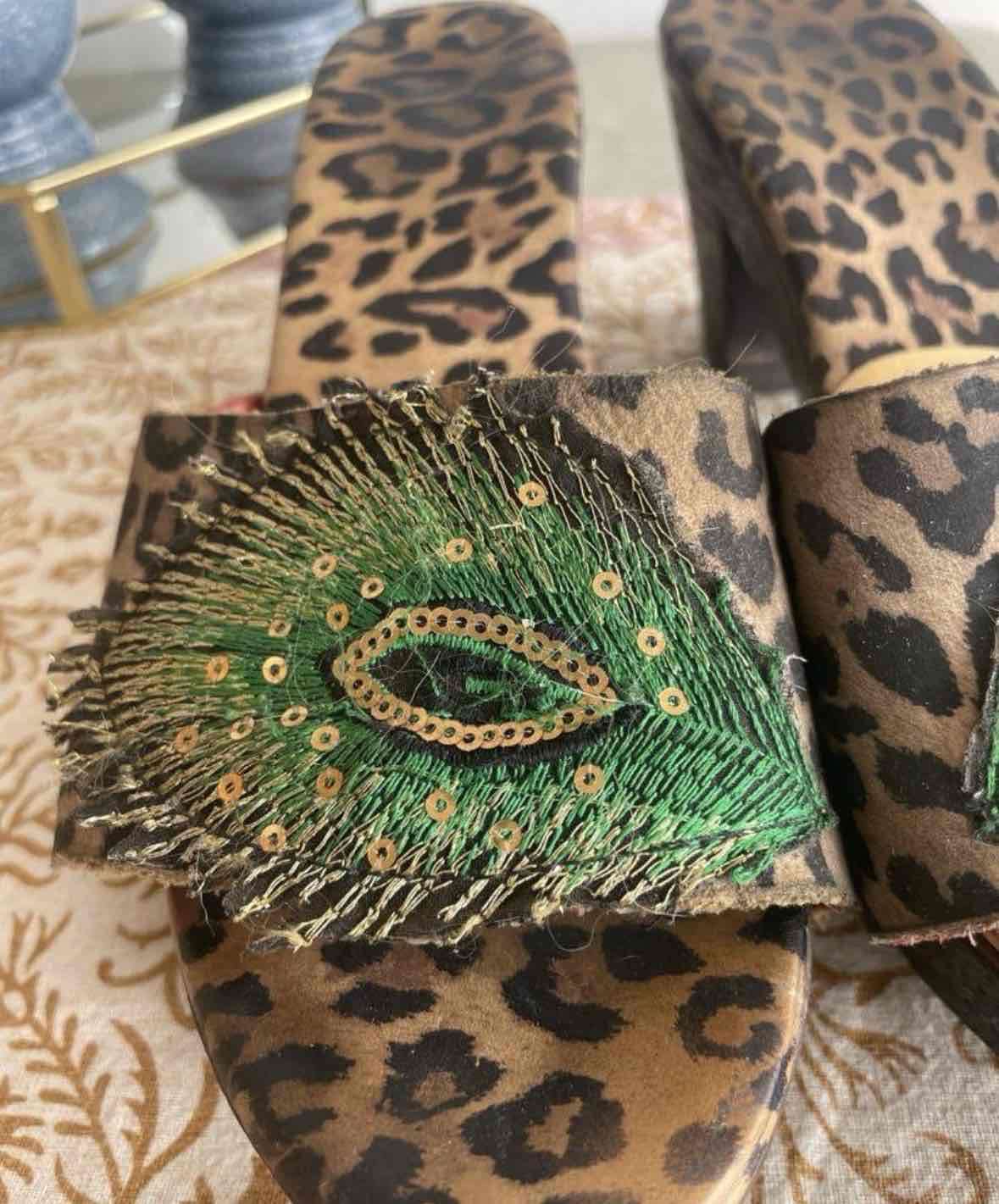Sandalias estampado leopardo - miniatura 2