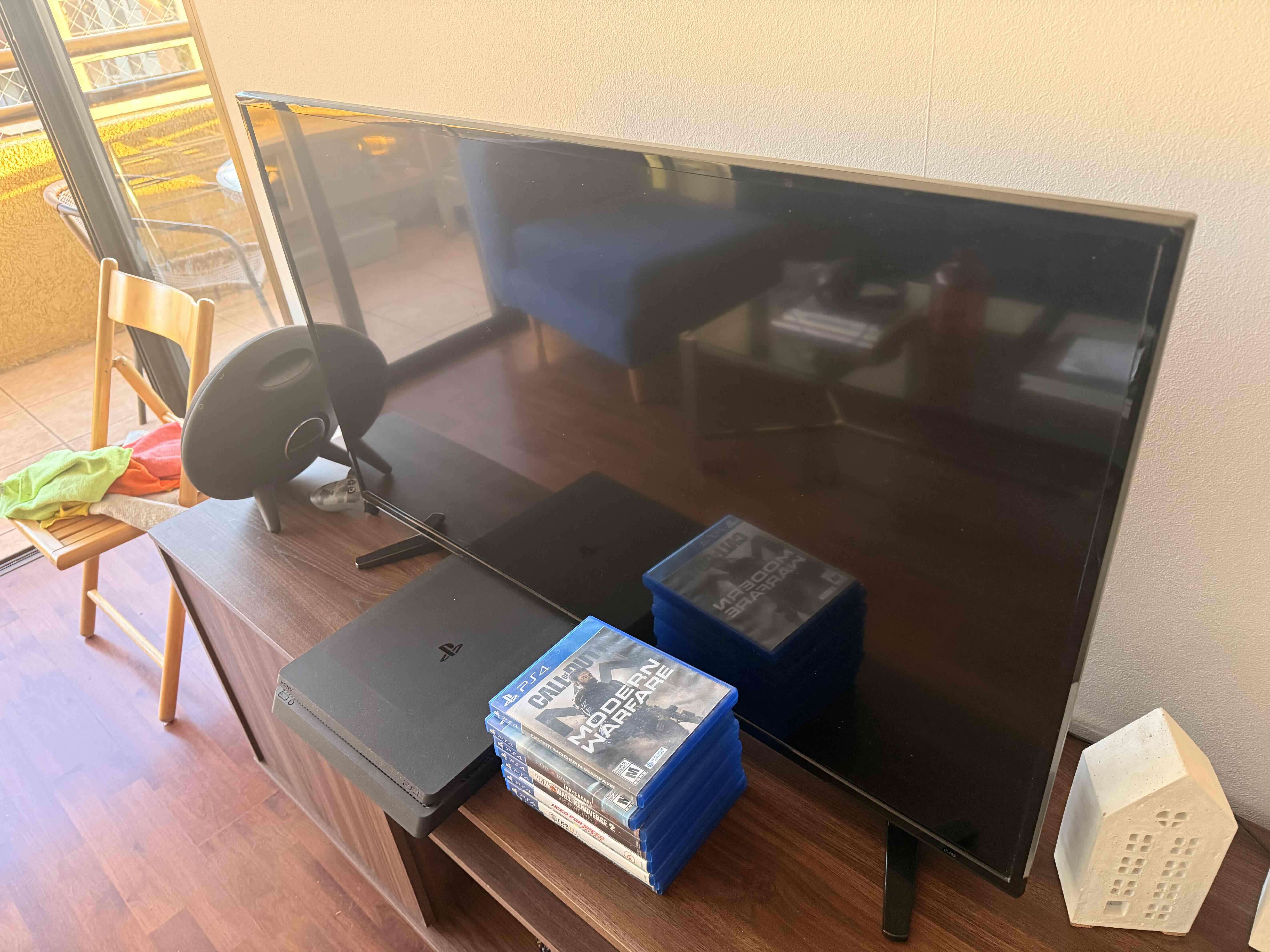 Consola PS4 con juegos + Tv FullHD ‘40 - miniatura 3