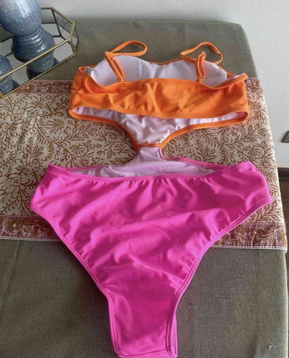 Bikini colorido dos piezas - miniatura 2