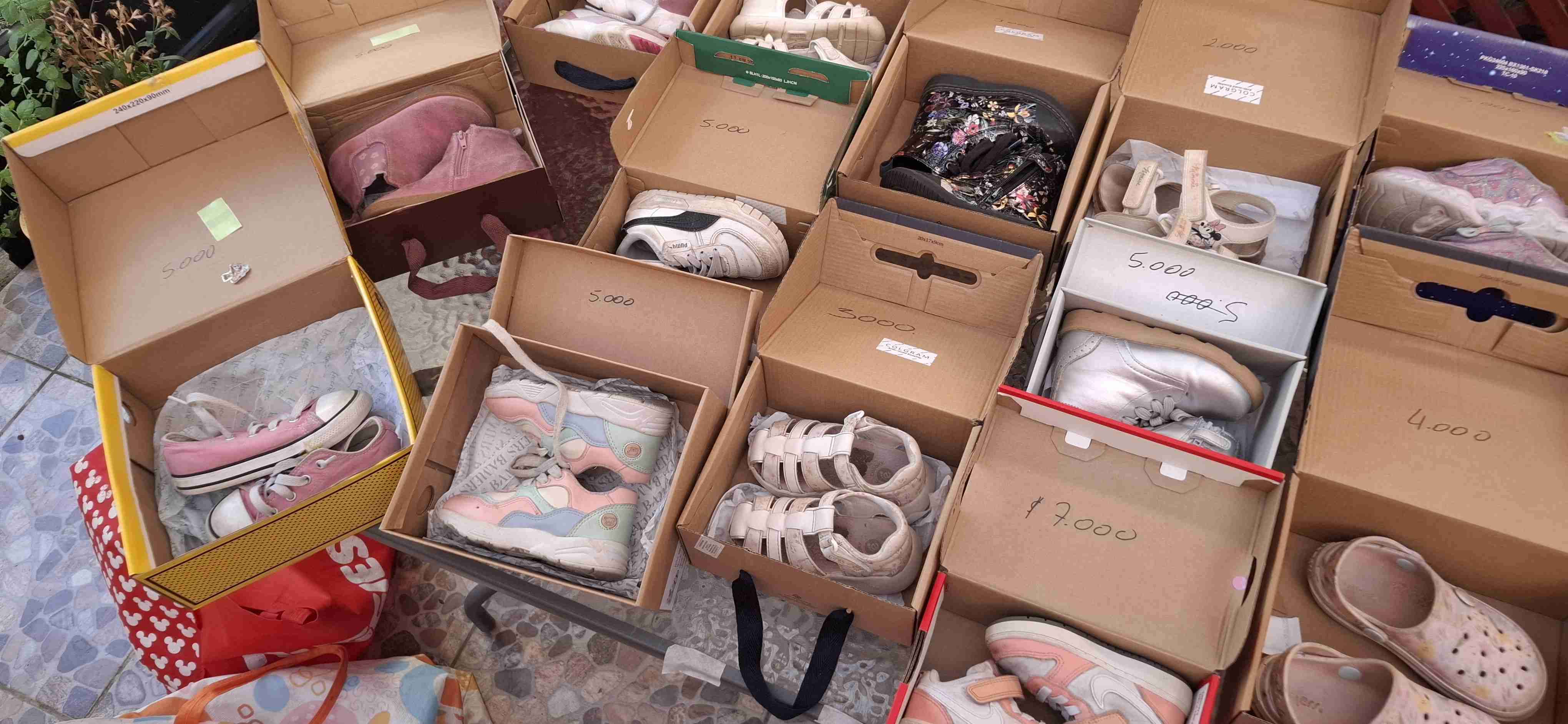 Zapatillas deportivas para niños - miniatura 6