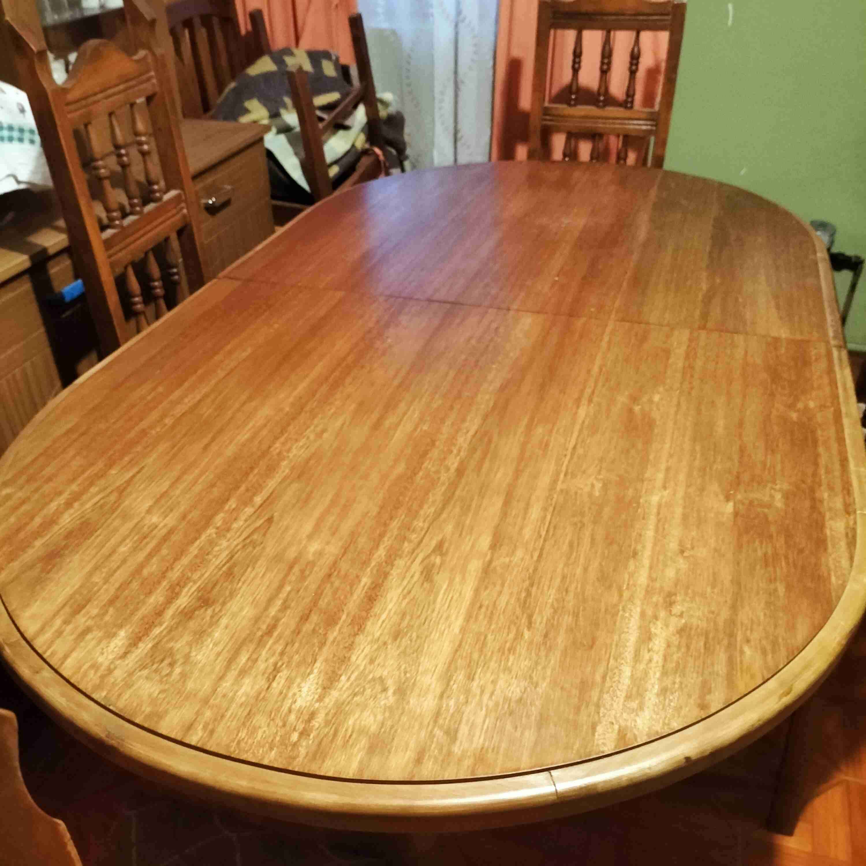 Mesa comedor ovalada de madera - miniatura 2