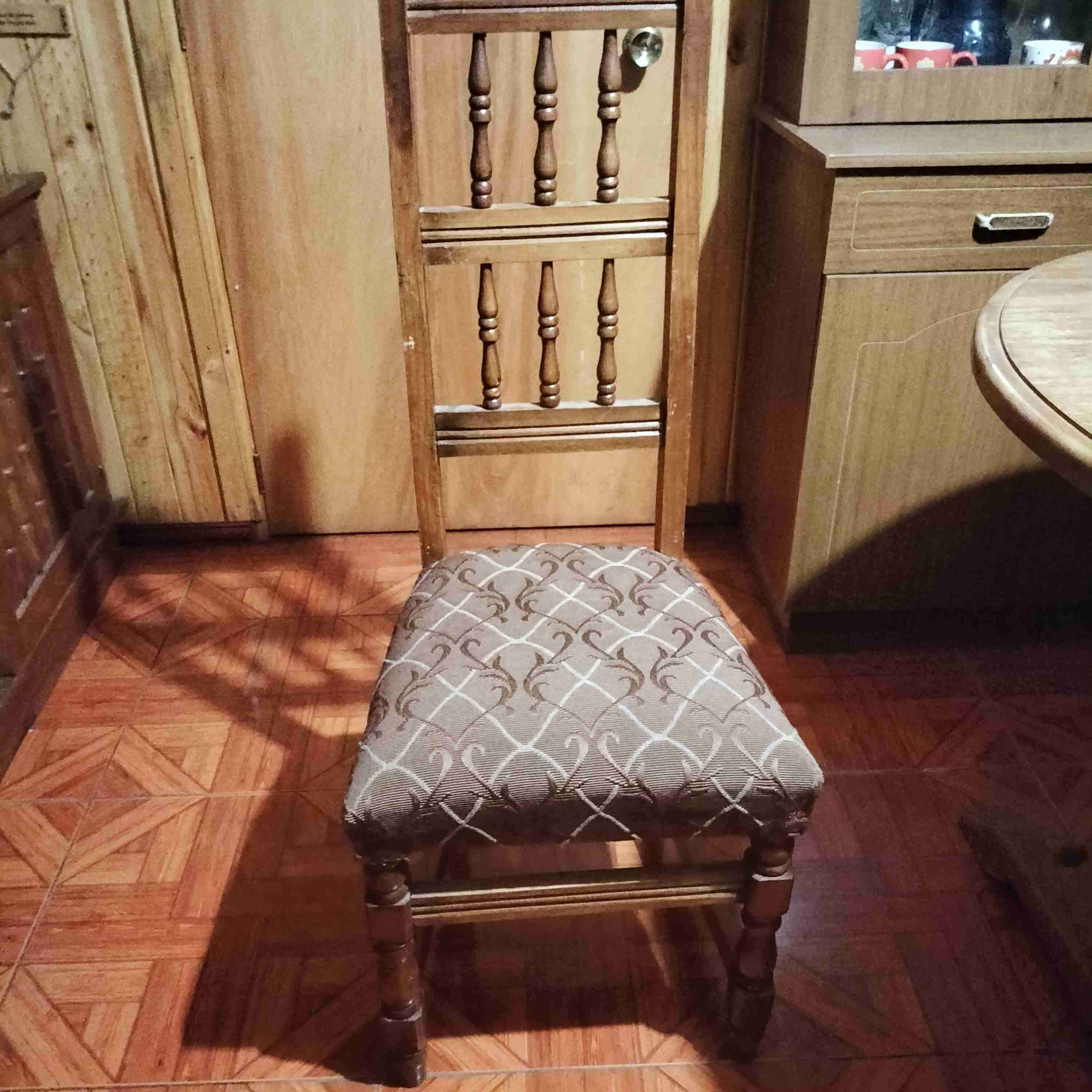 Mesa comedor ovalada de madera - miniatura 4