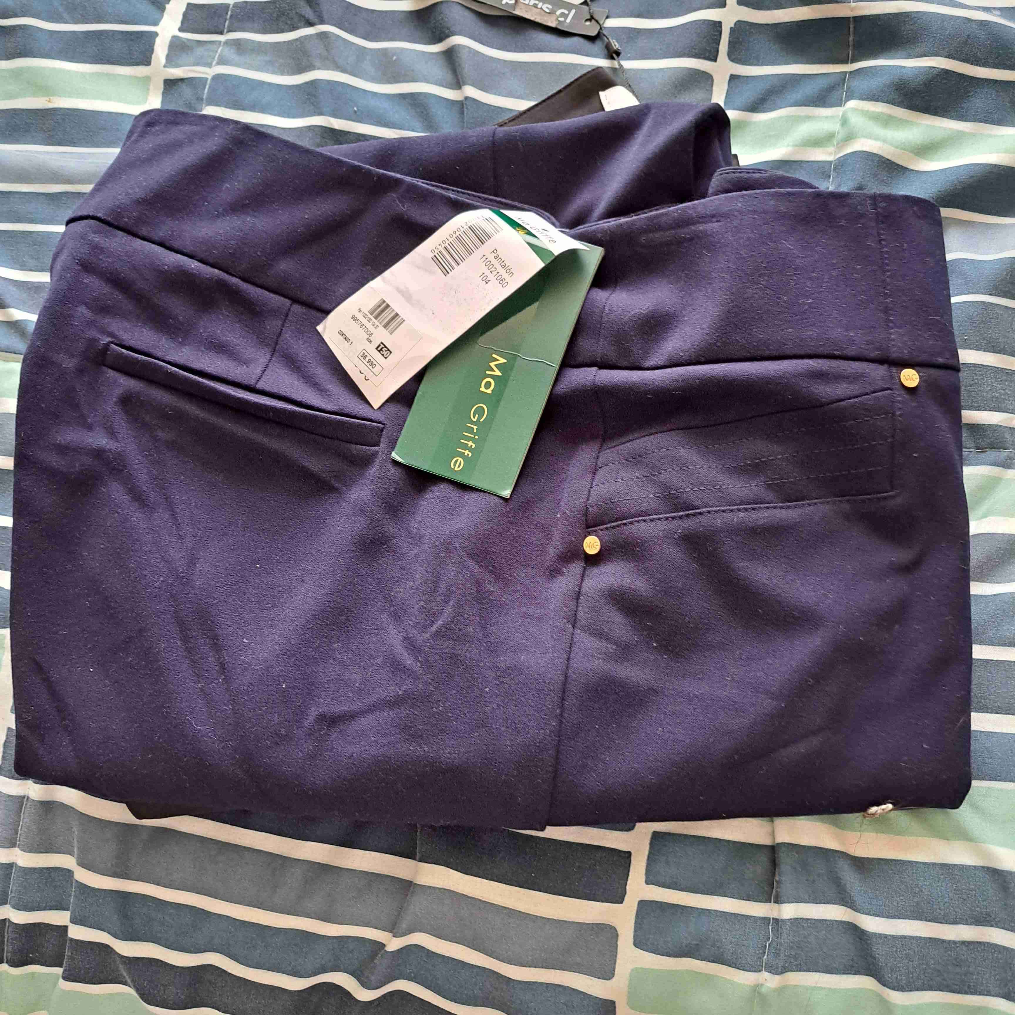 Pantalones beige nuevos con etiqueta - miniatura 3