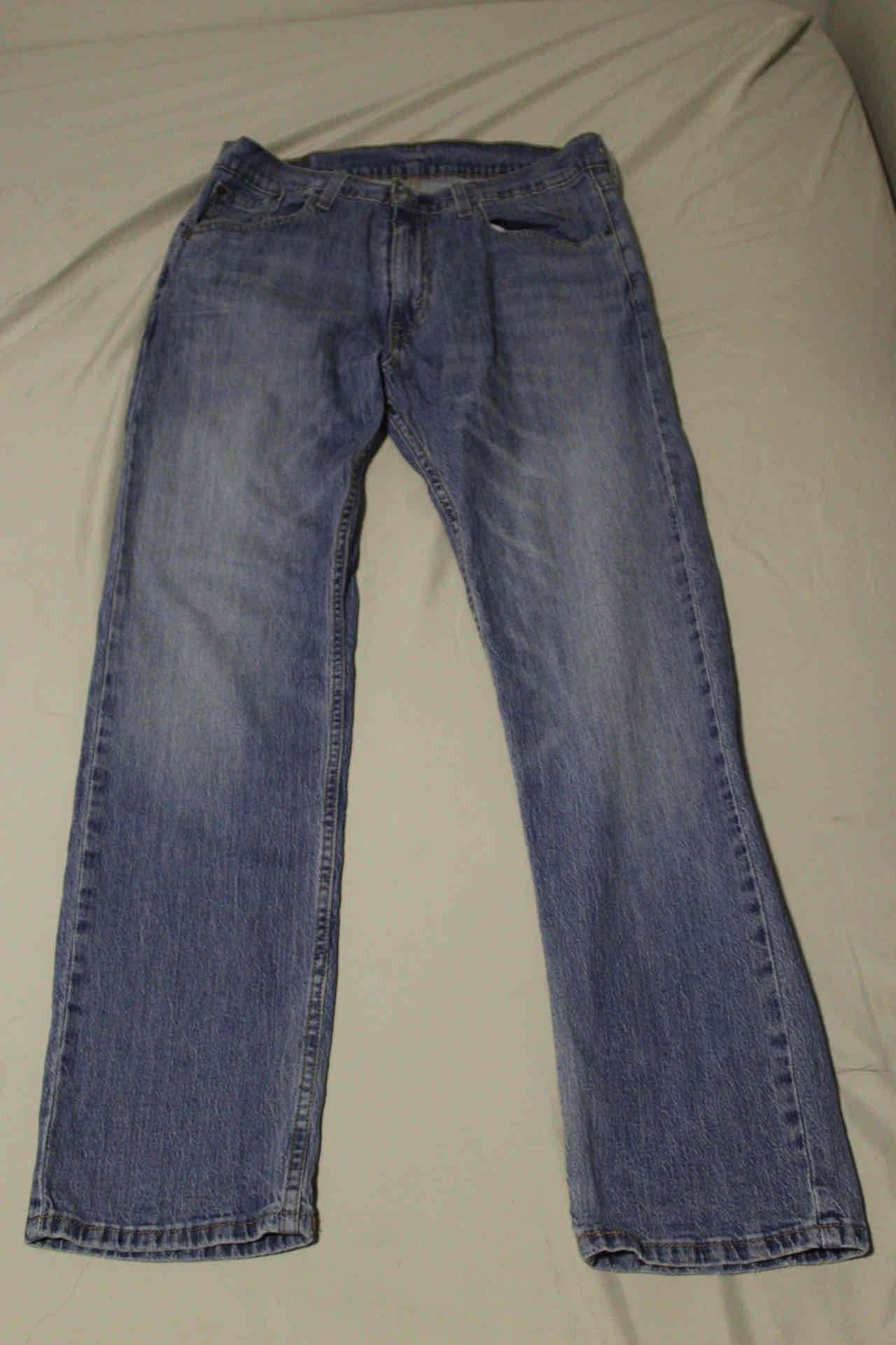 Pantalones jeans azul clásico