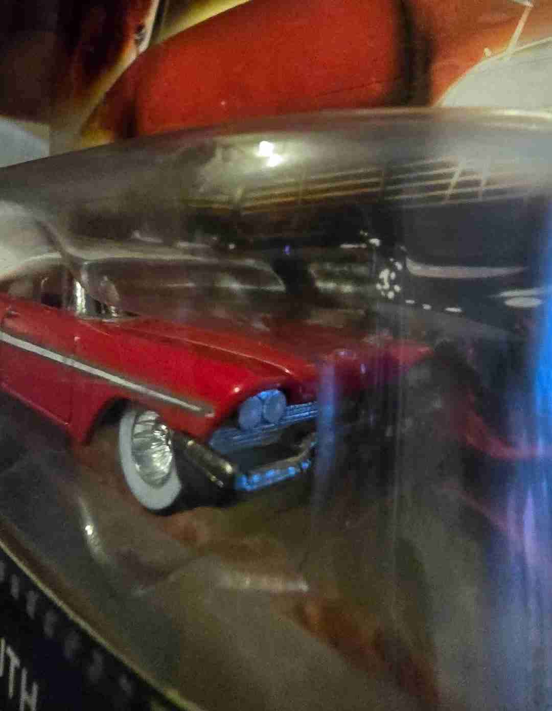 Autito Premium Hotwheels Plymouth 58. CHRISTINE - miniatura 5