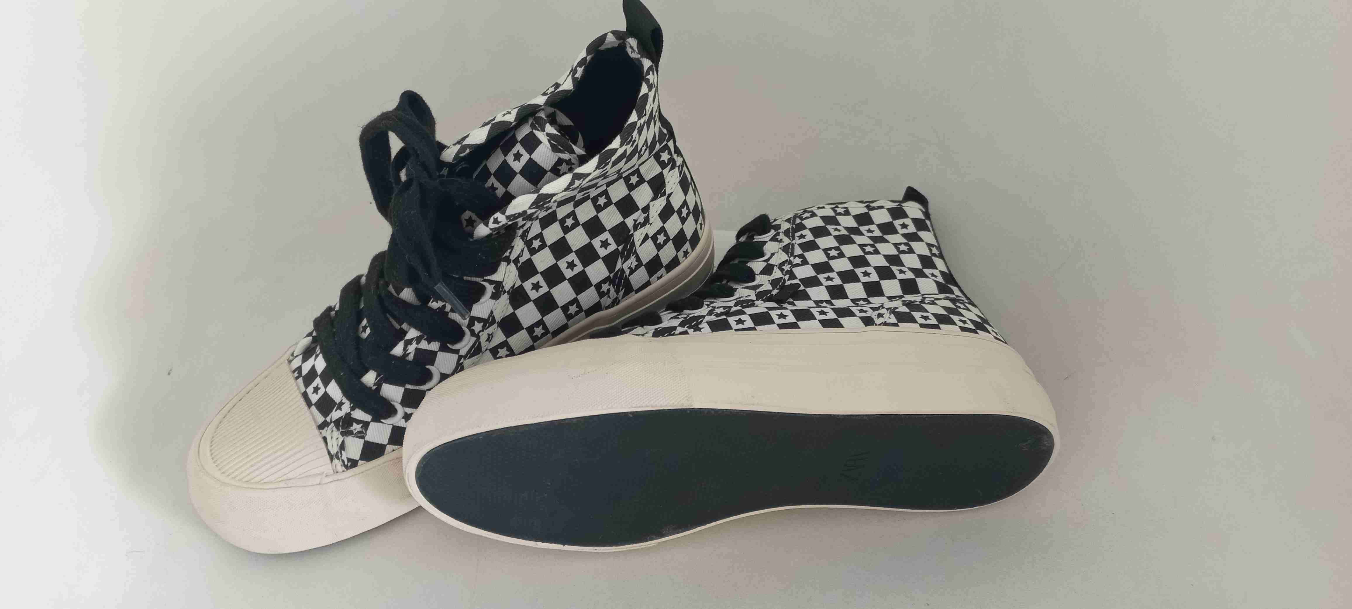 Zapatillas estampado damero Zara - miniatura 2