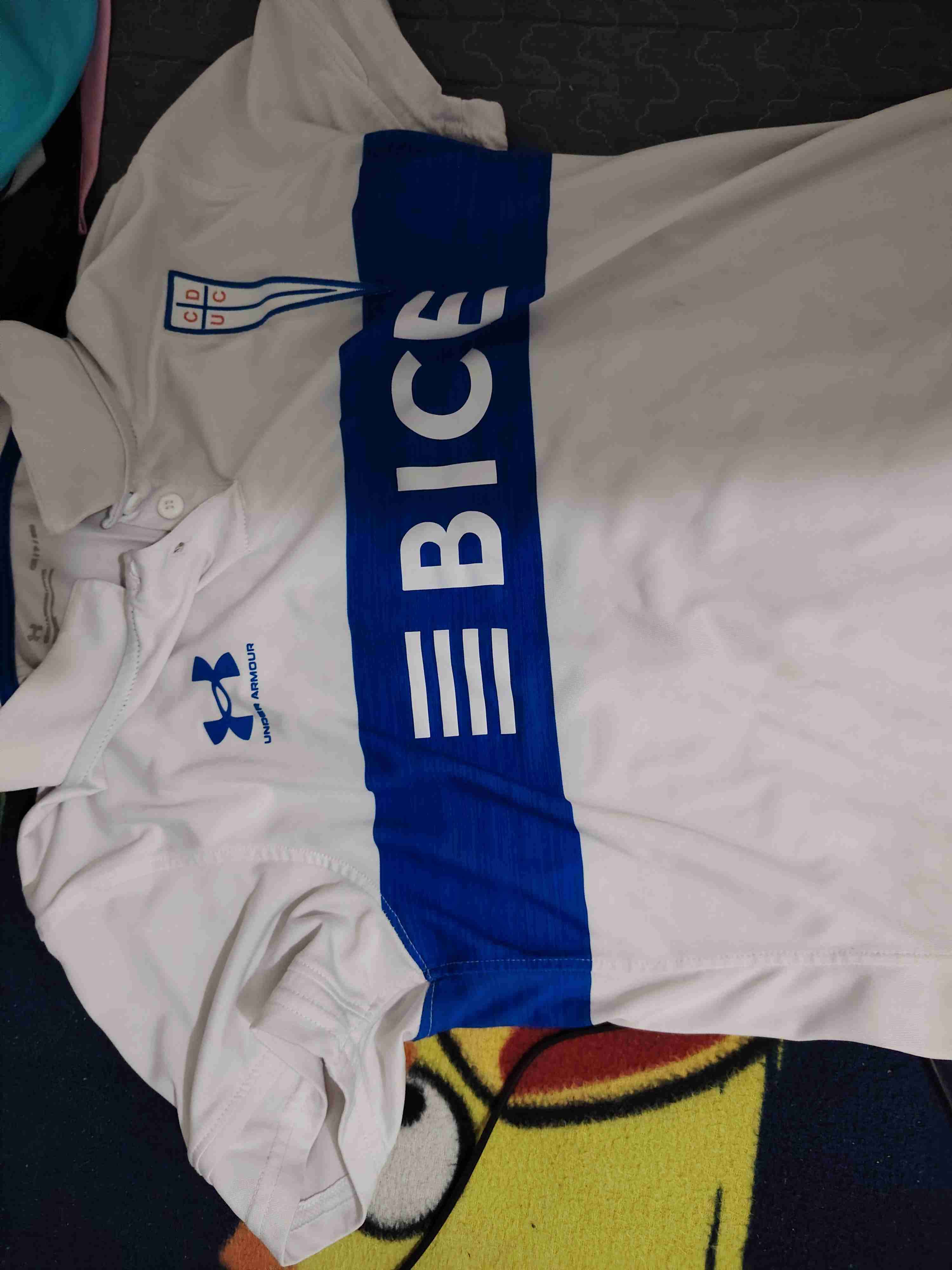 Polera deportiva Under Armour blanca original