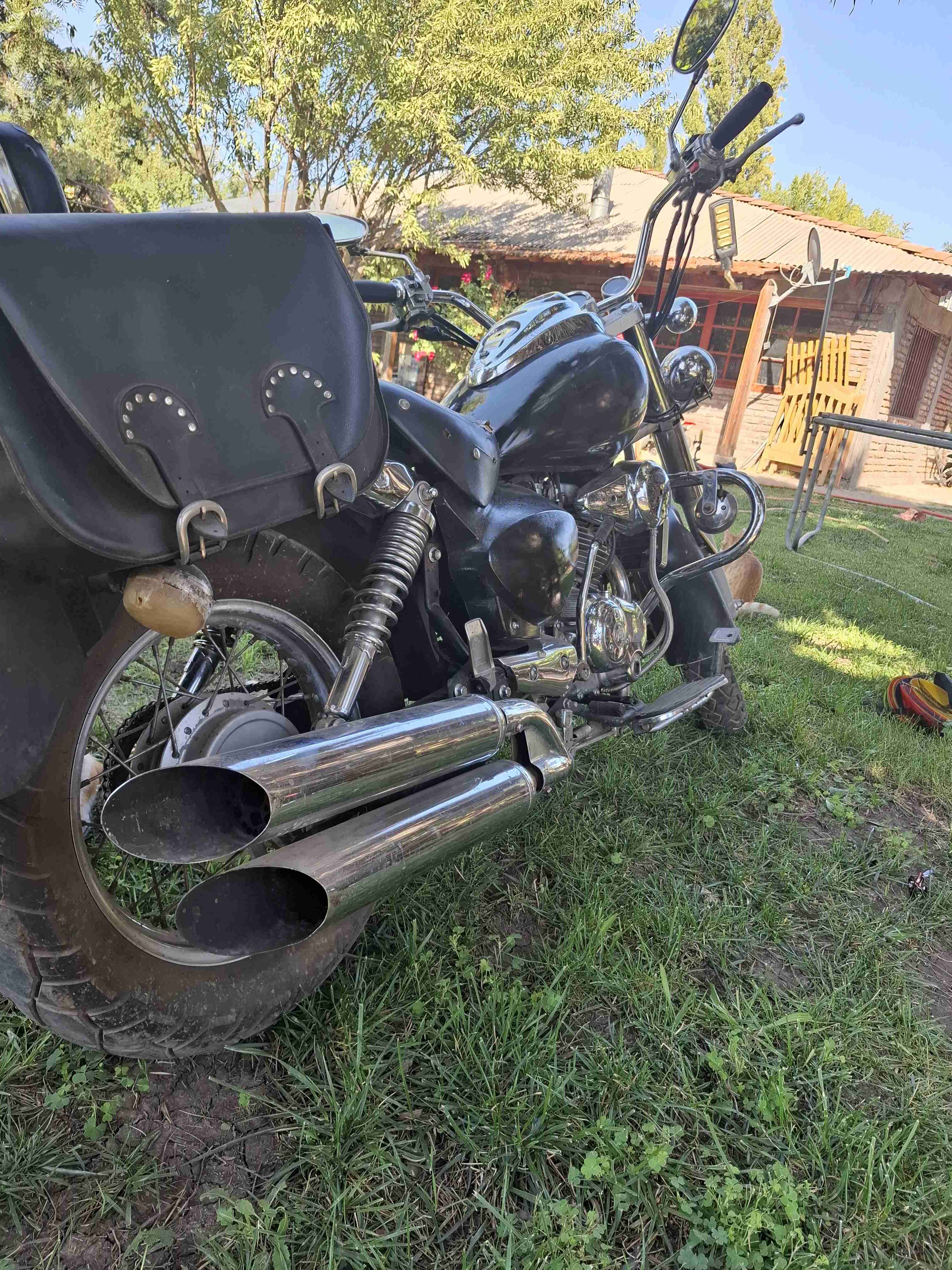 Moto choper 200cc - miniatura 4