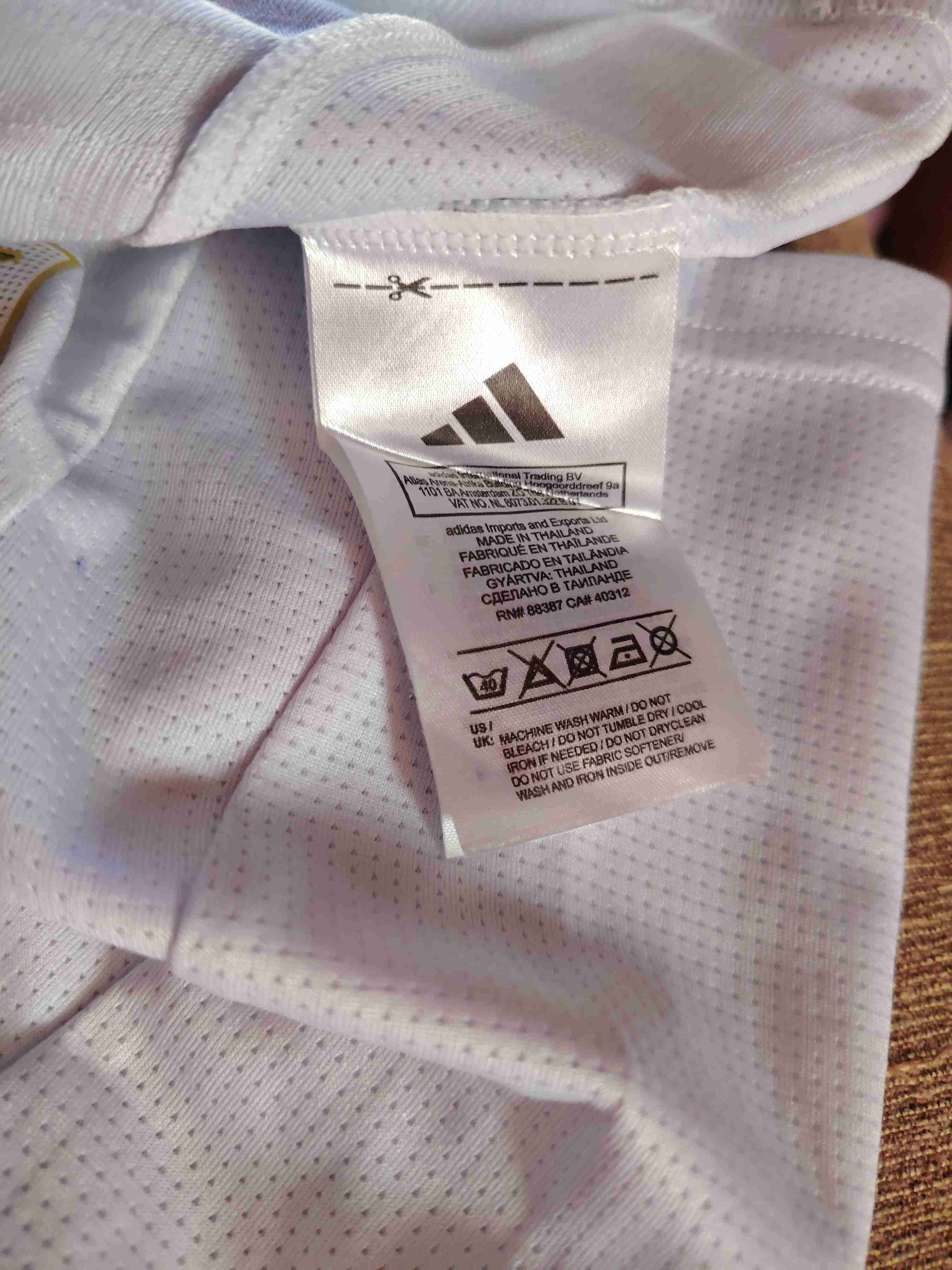 Camiseta Real Madrid blanca Mbappe - miniatura 3