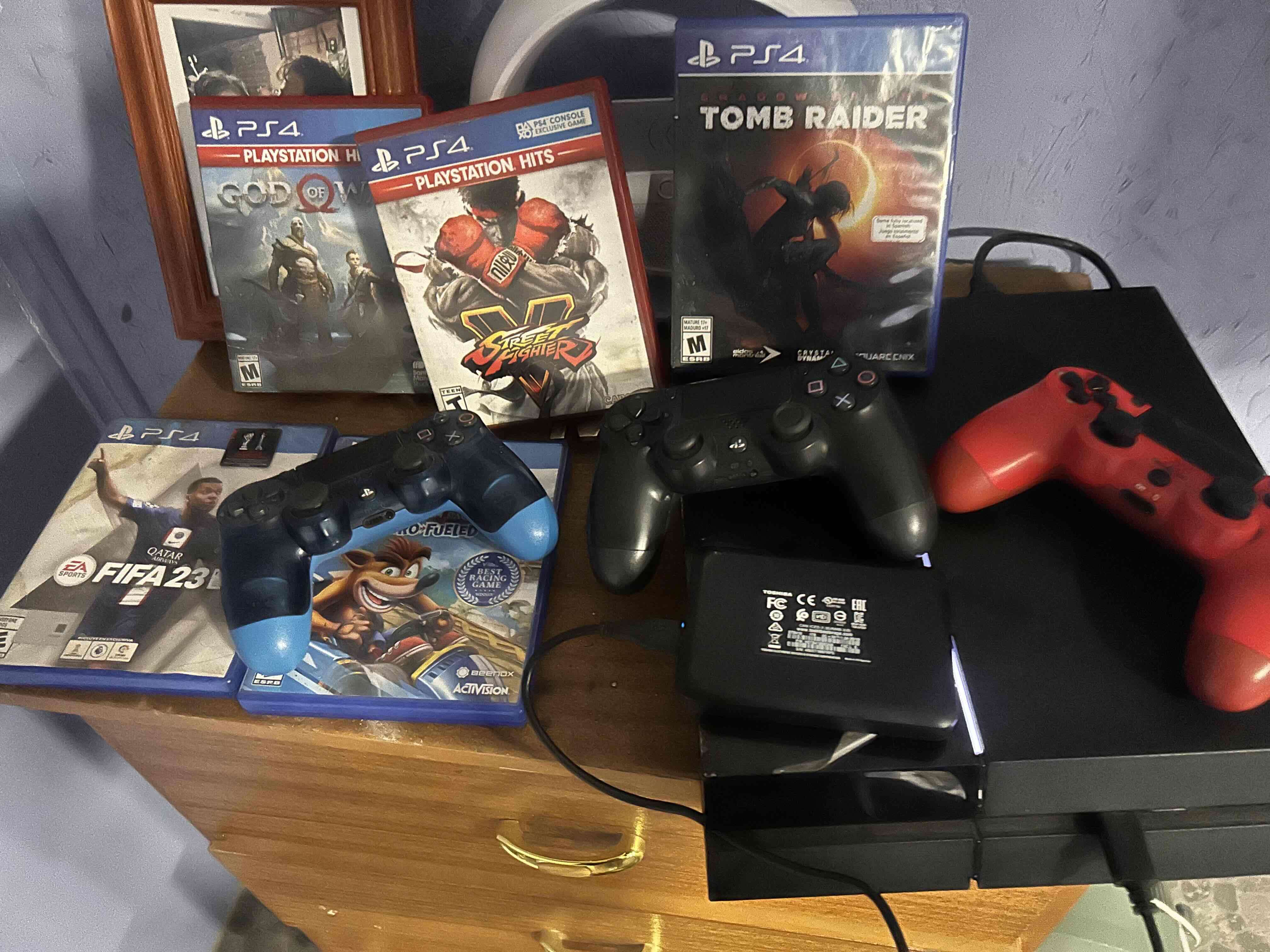 Lote de juegos PS4 y control - miniatura 3