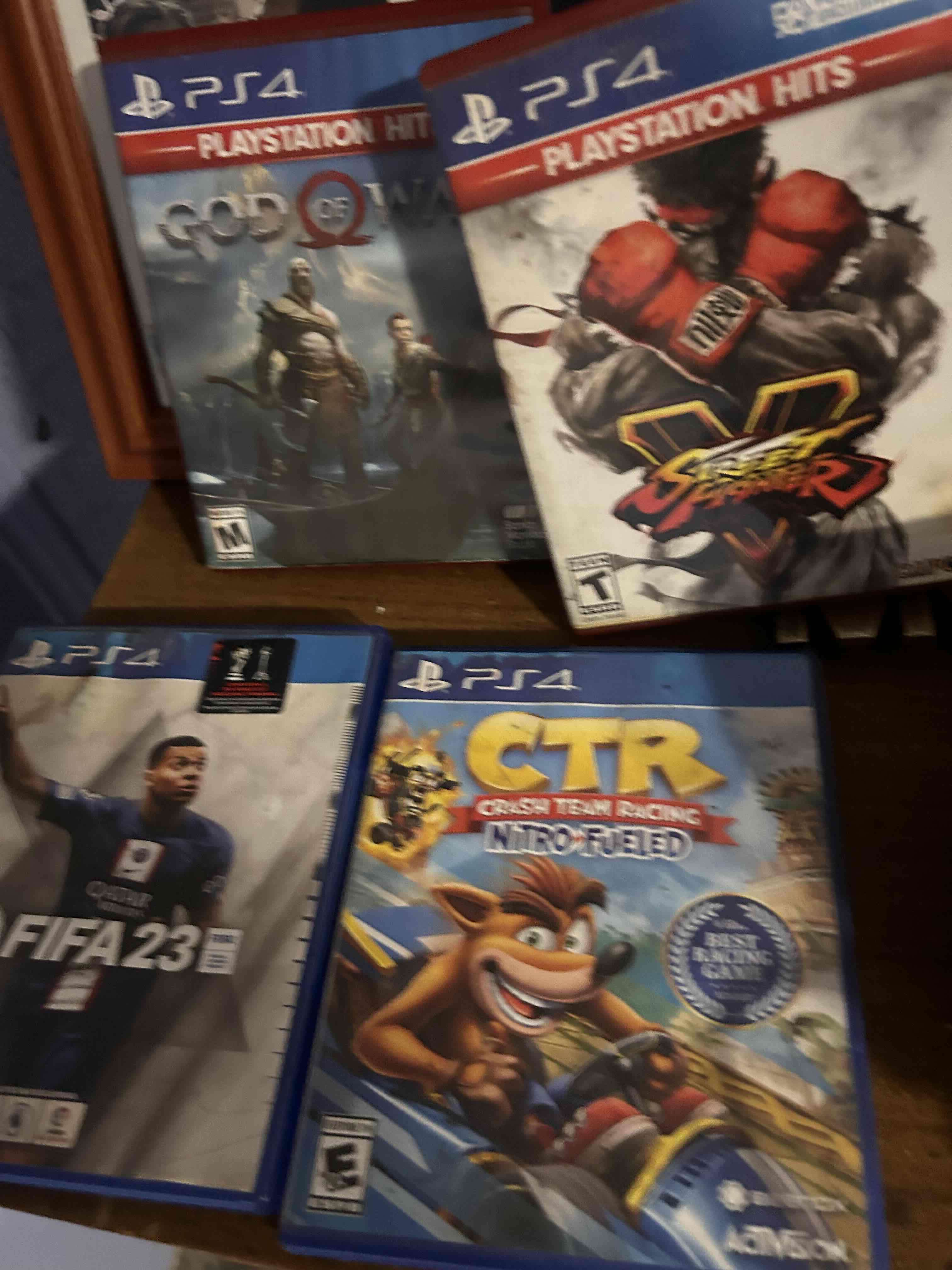 Lote de juegos PS4 y control - miniatura 5