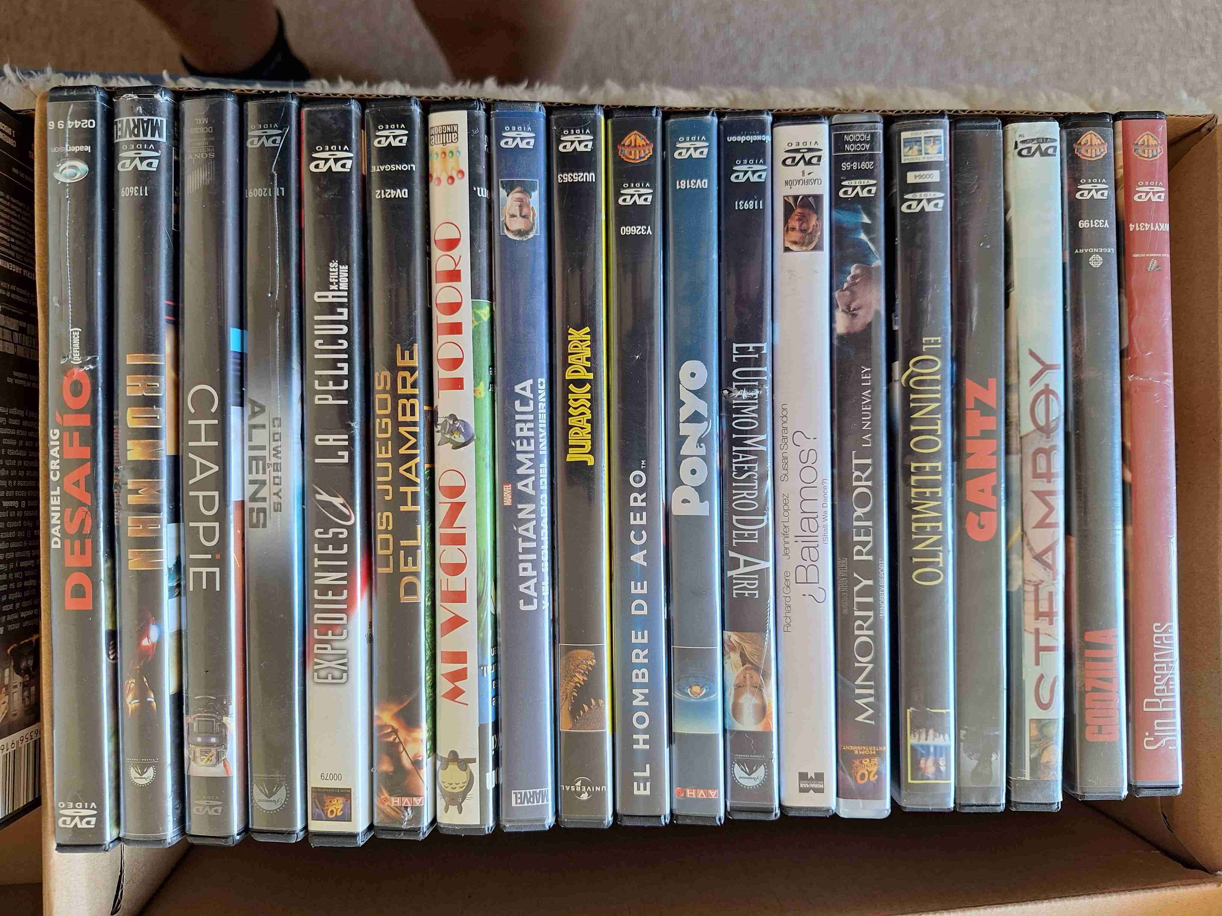 Colección de DVDs, VHS y Blue Ray varios títulos - miniatura 5