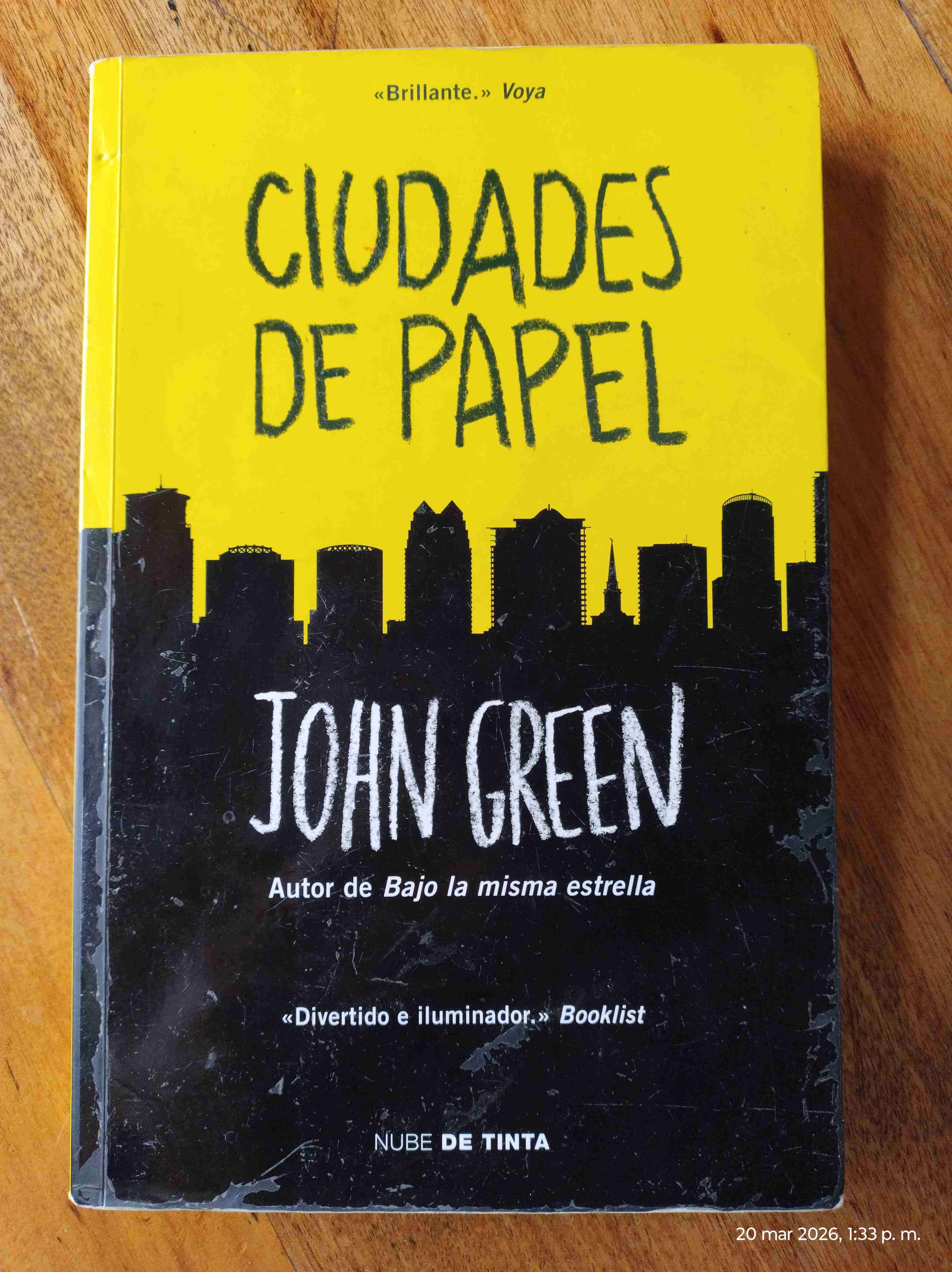 Libro 'Ciudades de Papel' de John Green