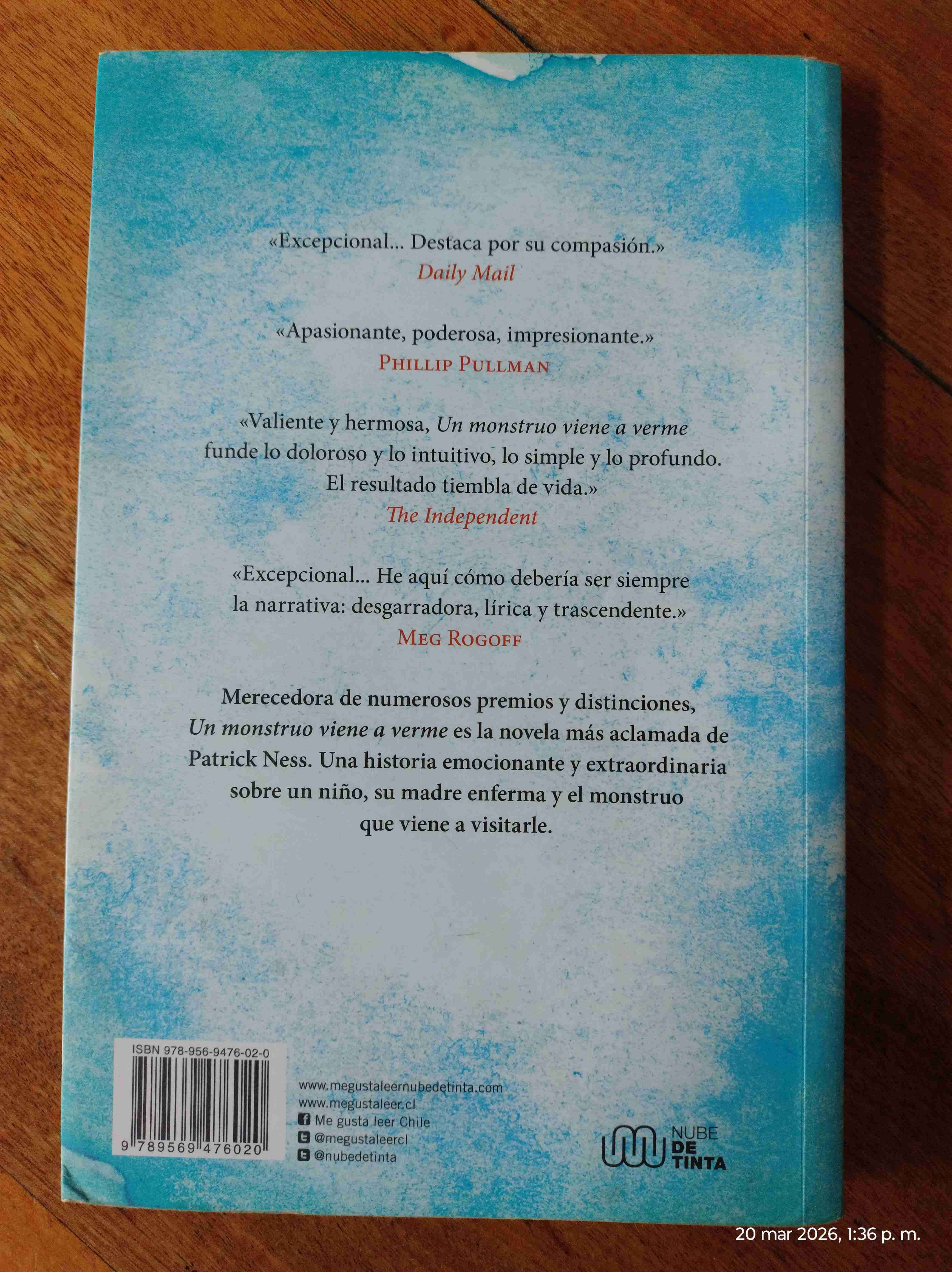 Libro 'Un monstruo viene a verme' - miniatura 2