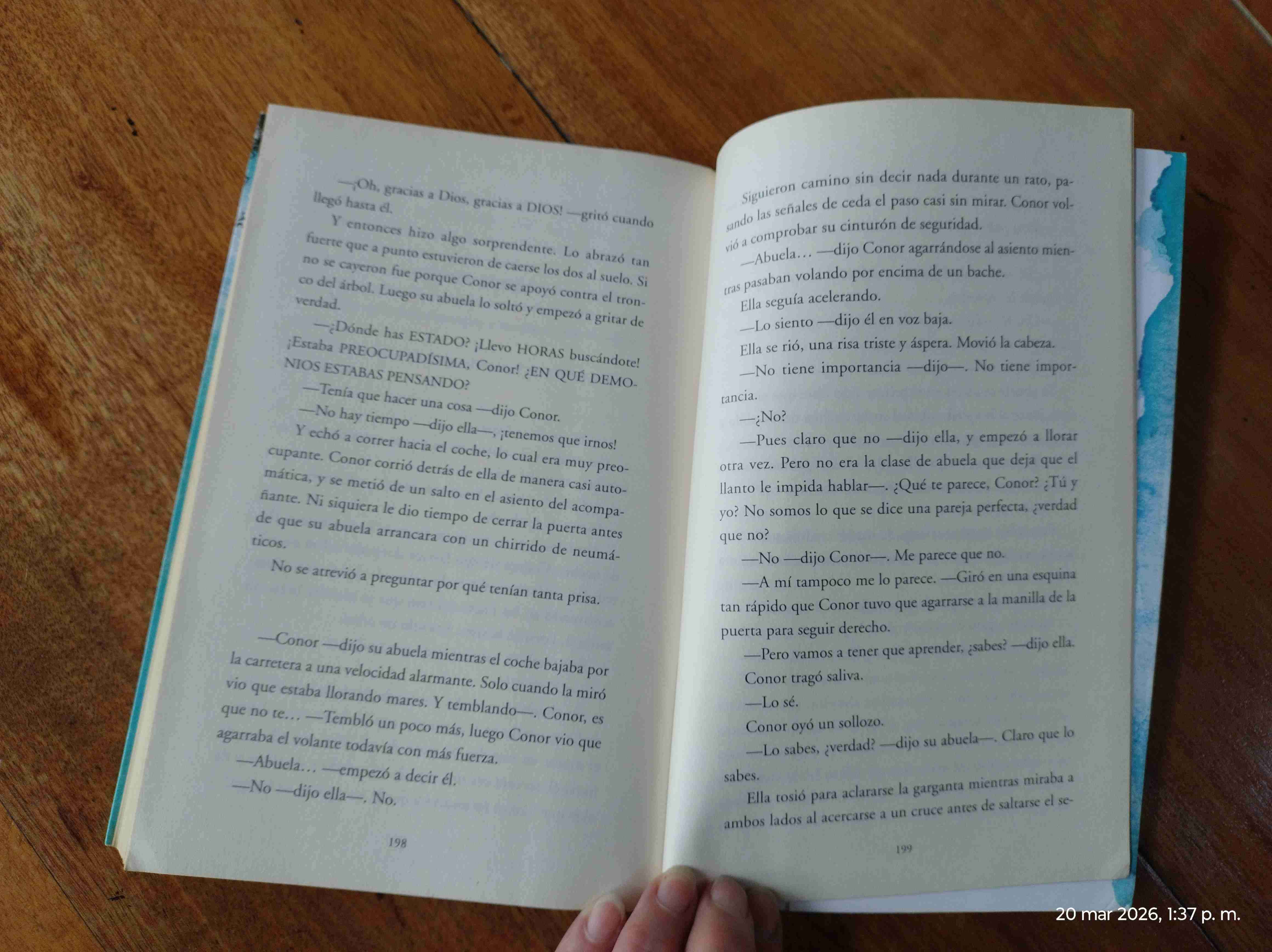 Libro 'Un monstruo viene a verme' - miniatura 3