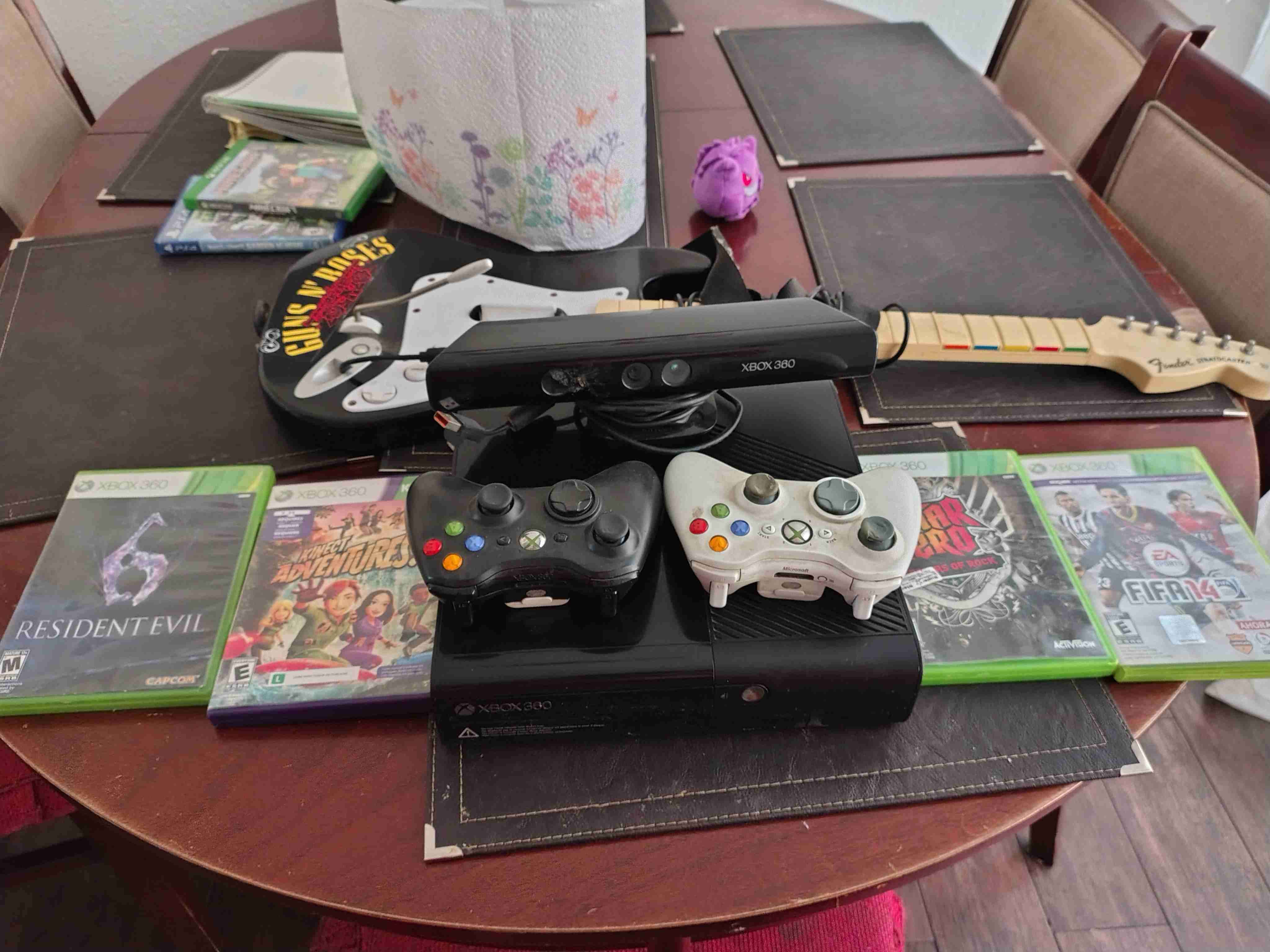 Consola xbox 360 casi nueva - miniatura 2