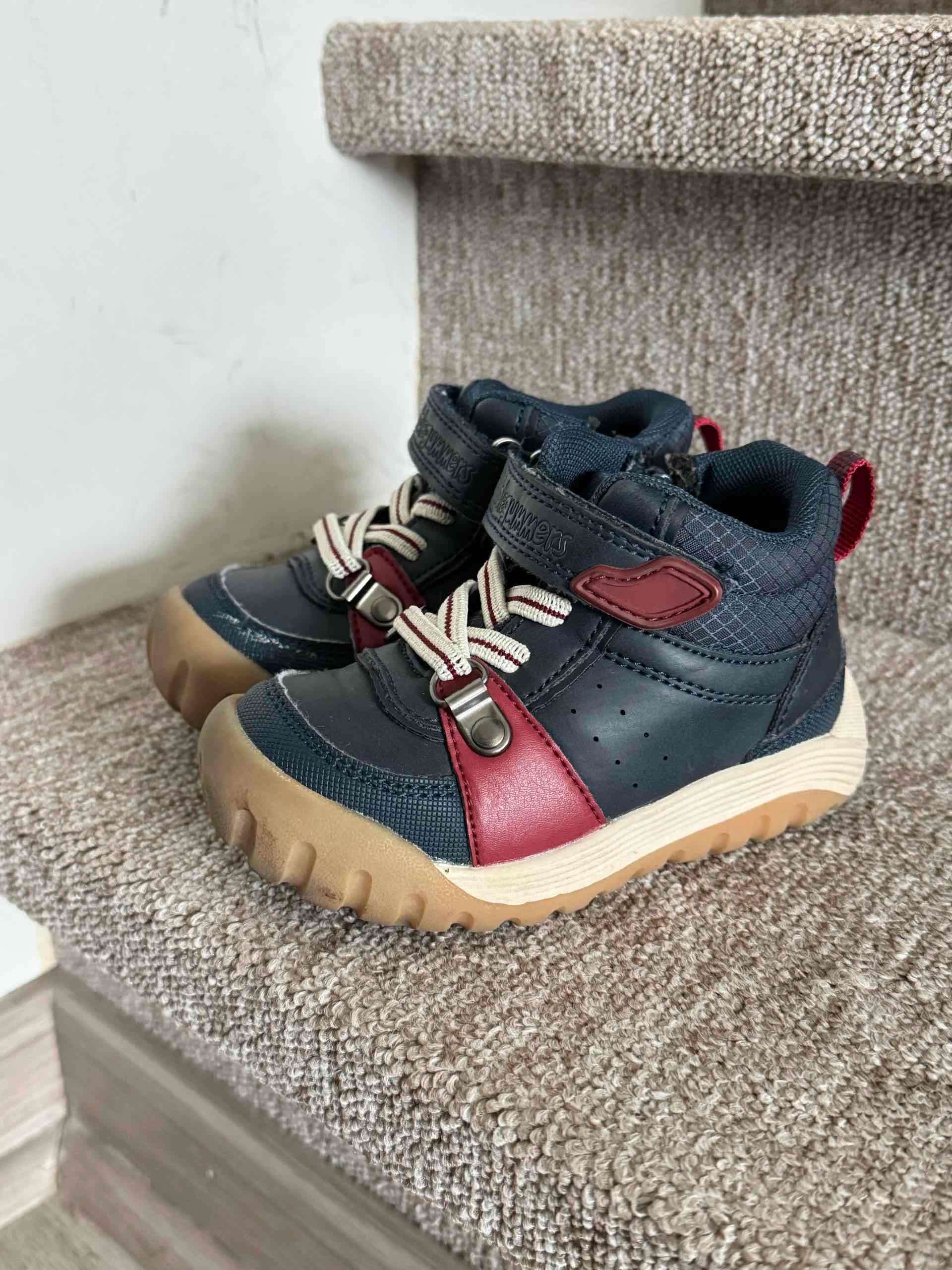 Zapatos infantiles azul y rojo - miniatura 3