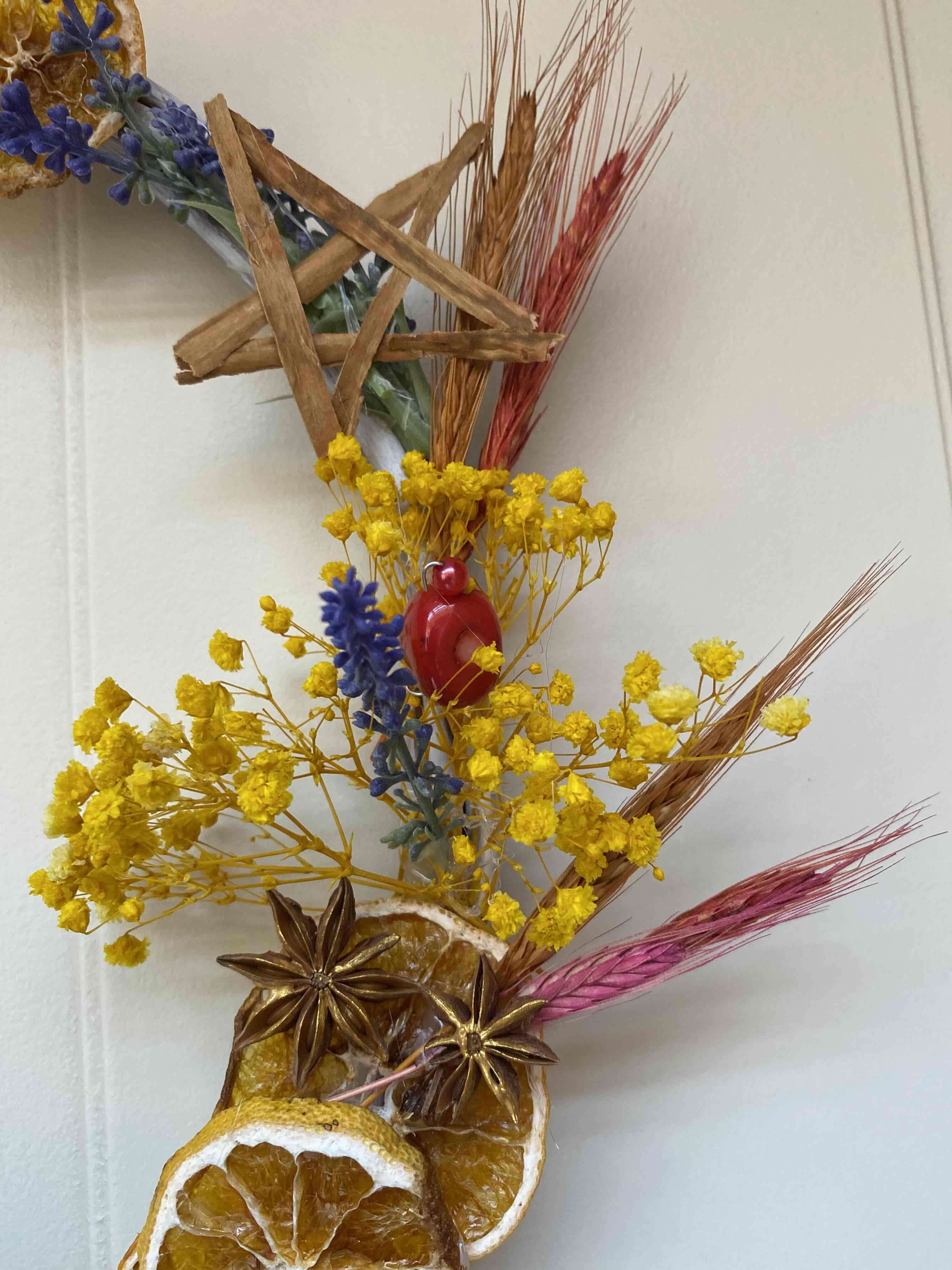 Corona decorativa con hada - miniatura 3