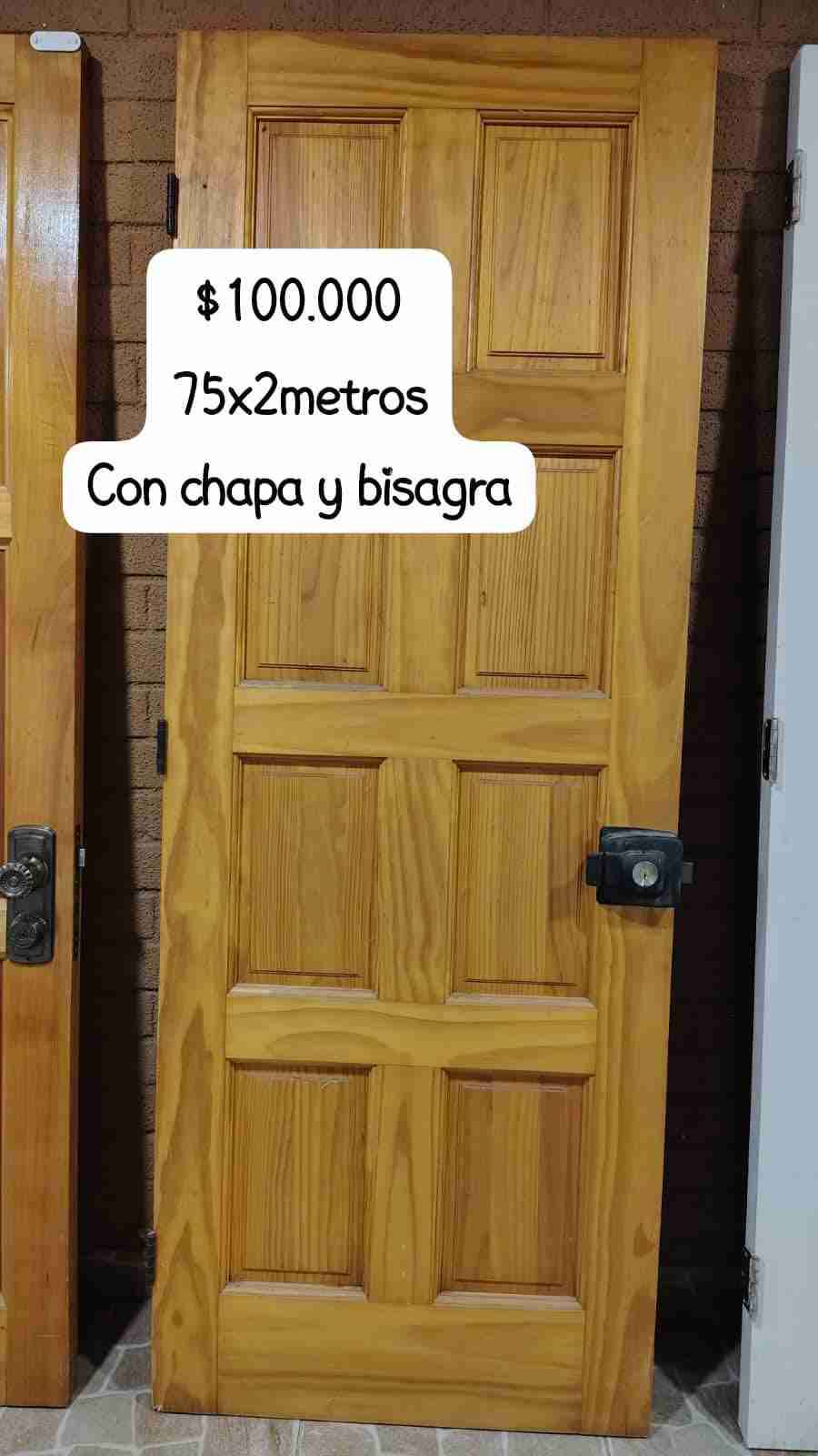 Puerta con chapa y bisagra - miniatura 3