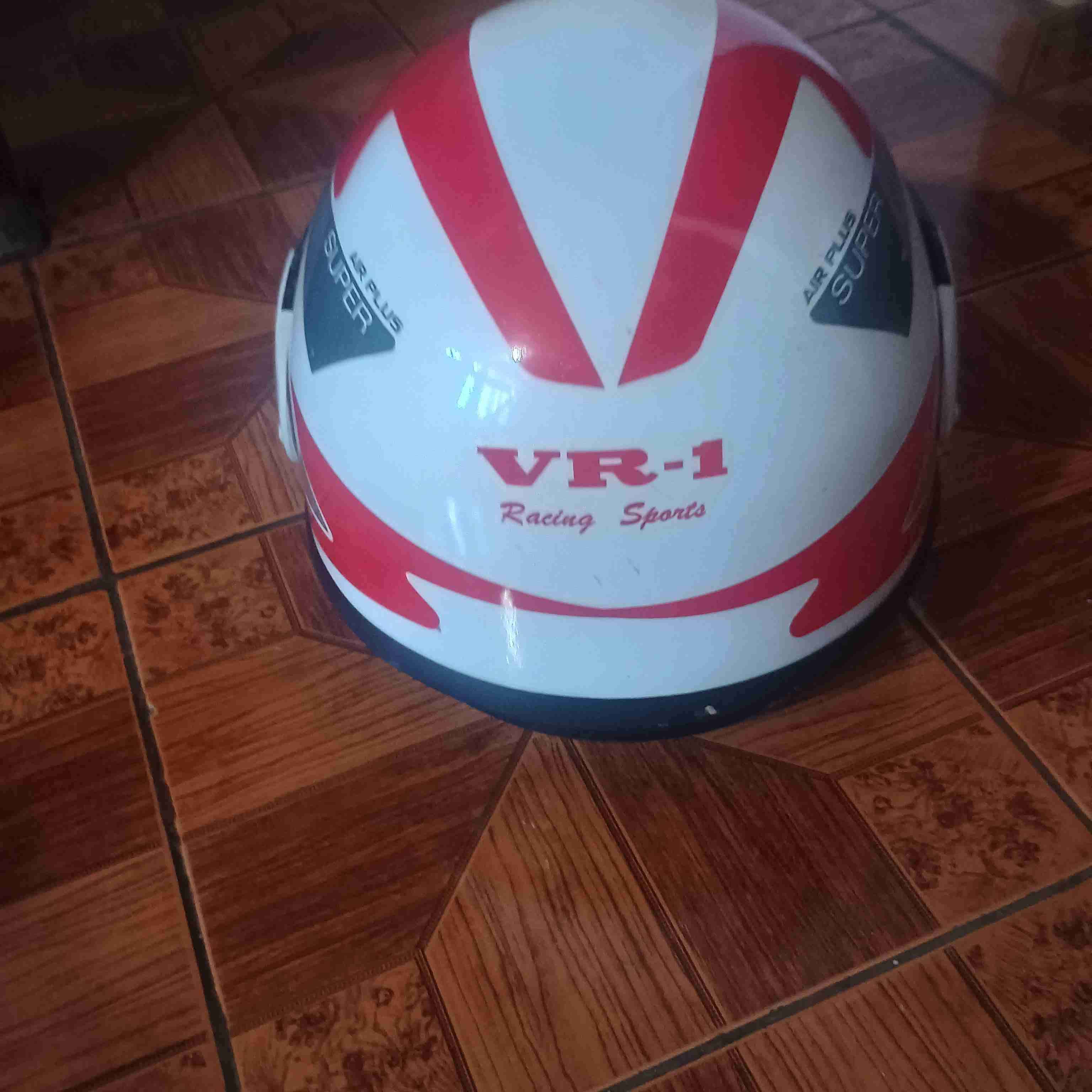 Casco VR-1 blanco y rojo - miniatura 3