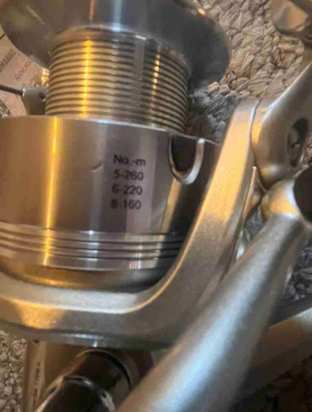 Lote de Pesca + Carrete Spinning LY4000 (Nuevo) - miniatura 3