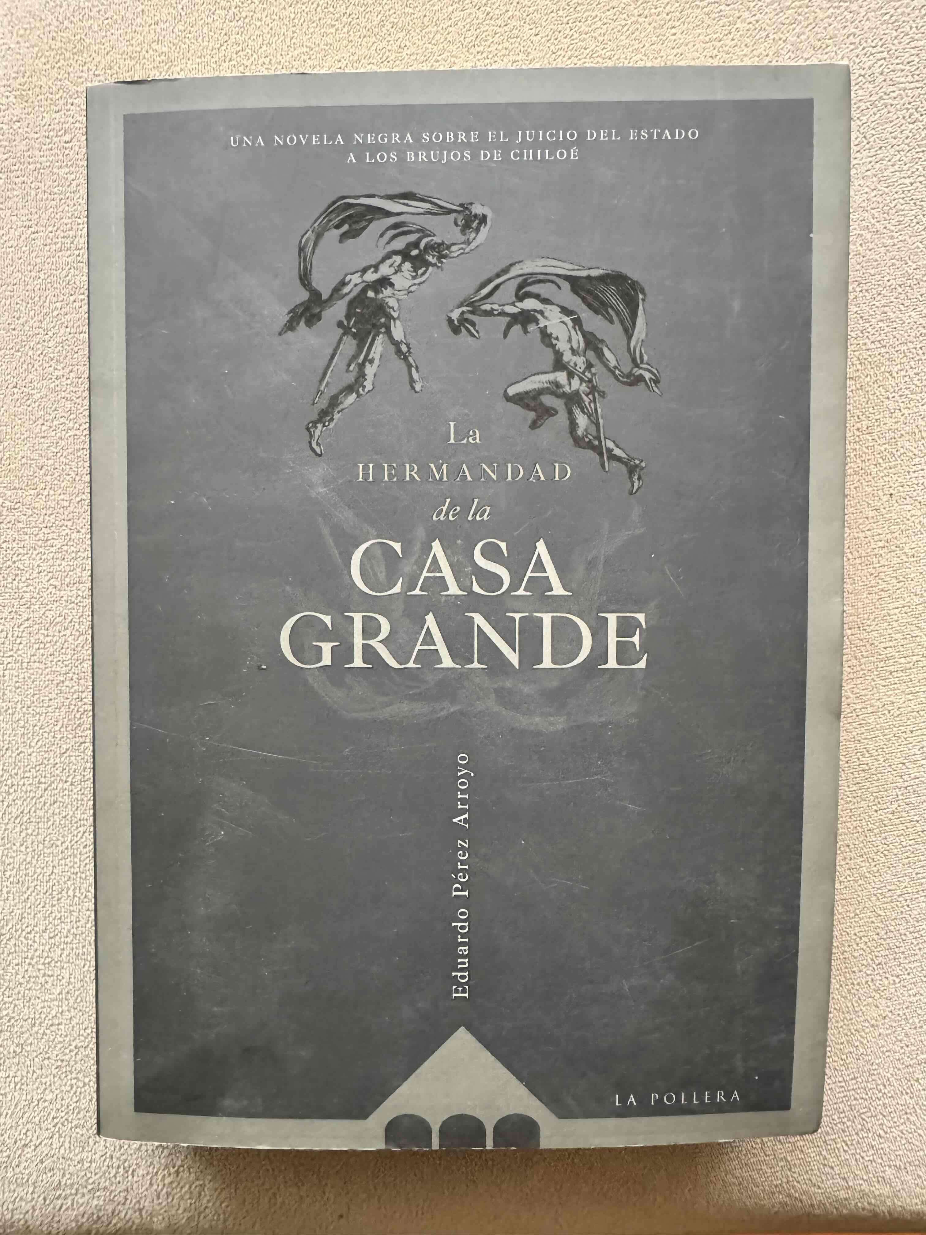 Libro 'La hermandad de la casa grande'