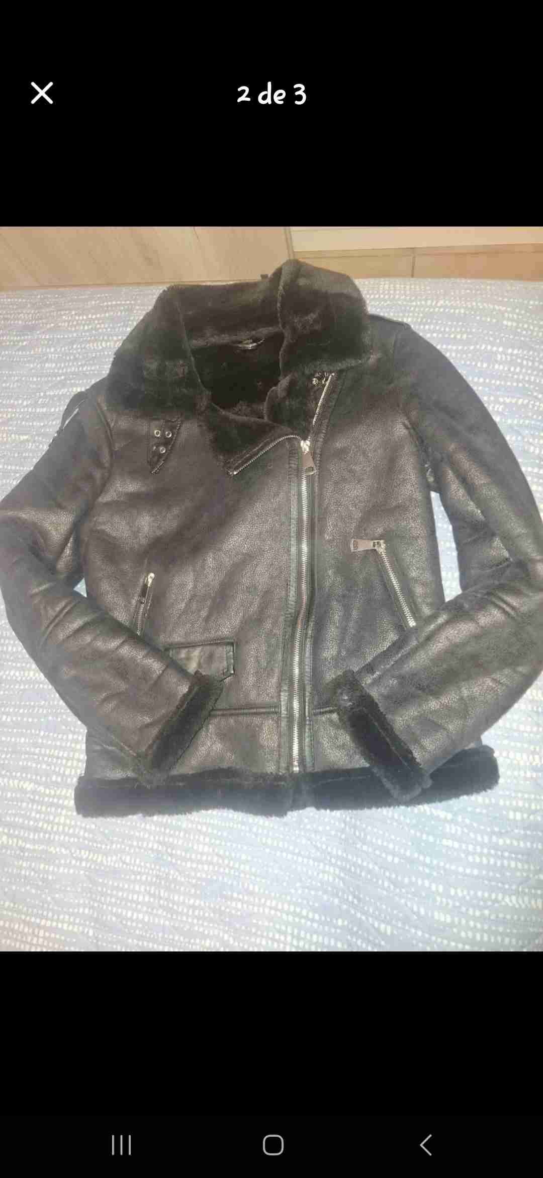 Chaqueta negra de cuero con cierre talla s - miniatura 3