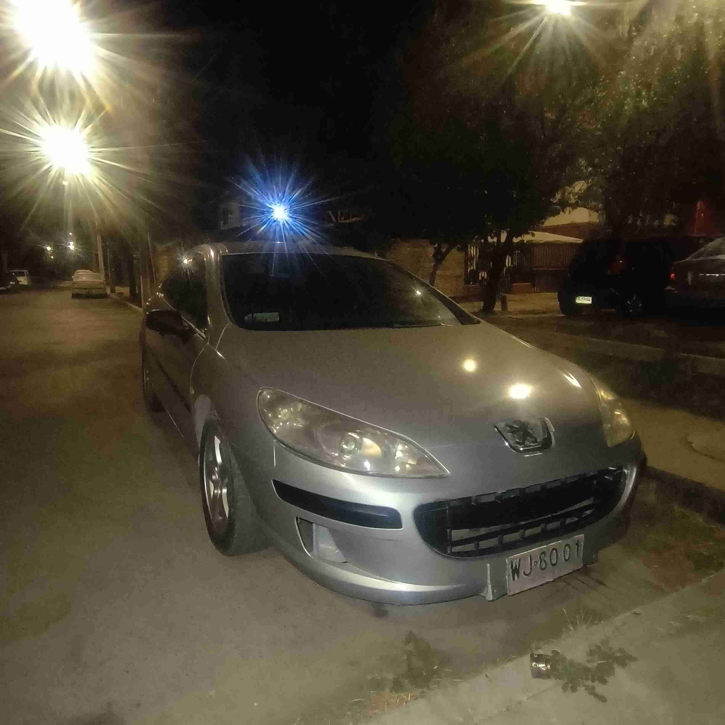 Auto Peugeot 407 usado - miniatura 3