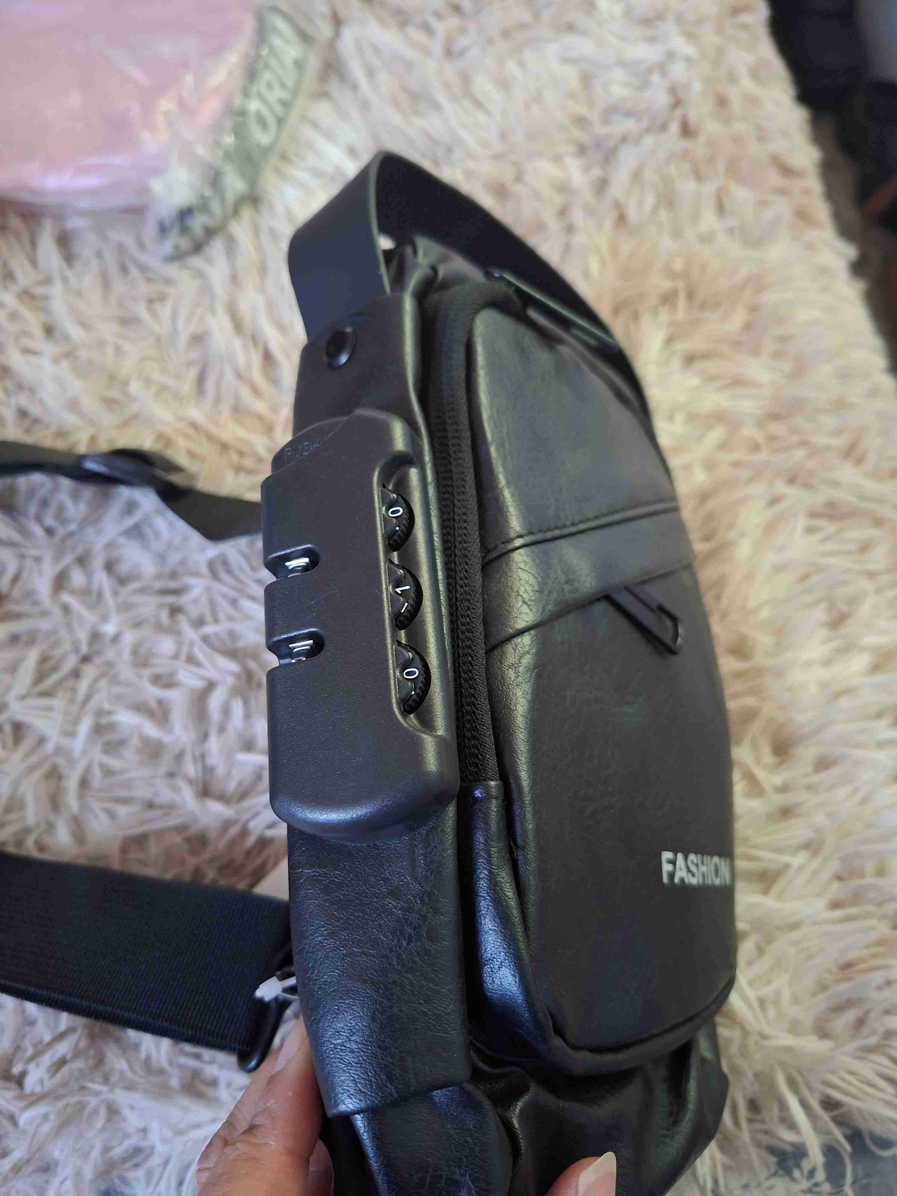 Riñonera negra de cuero - miniatura 2